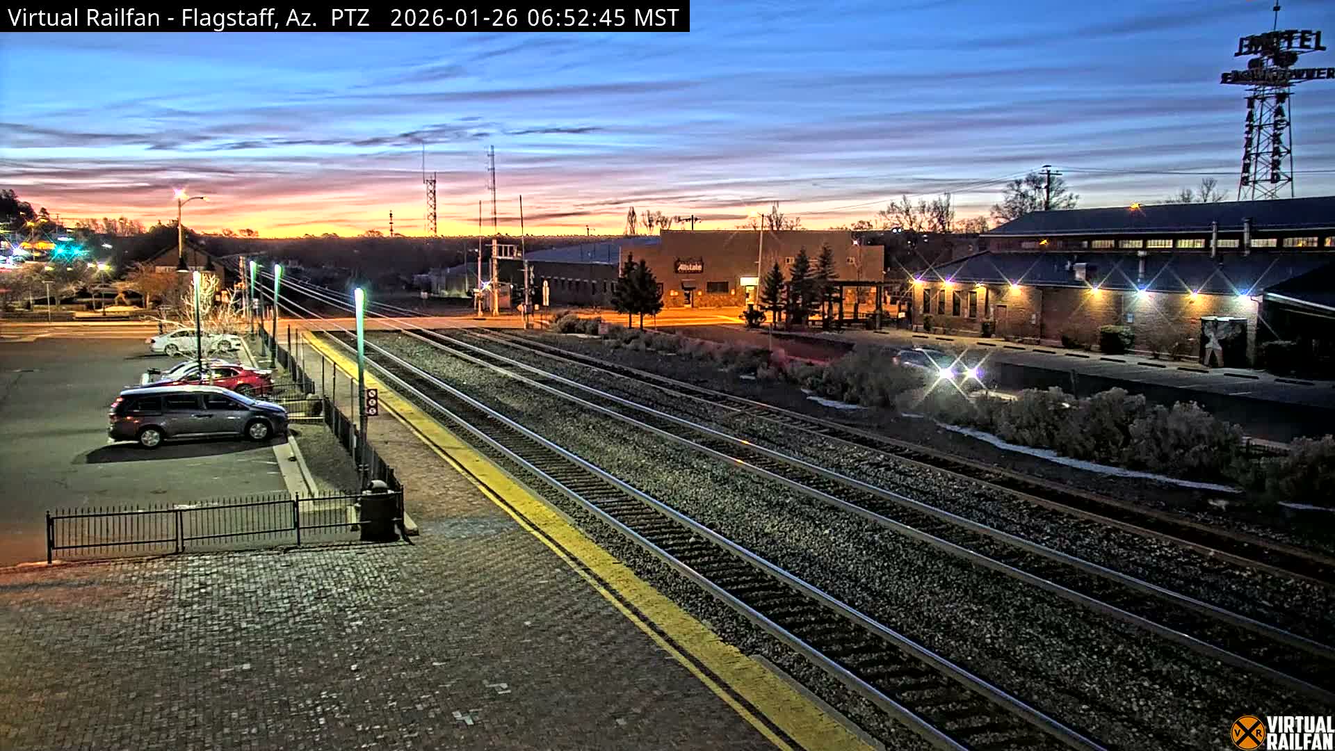 Flagstaff Amtrak Railroad Live Cam - Flagstaff, Coconino, Arizona, USA