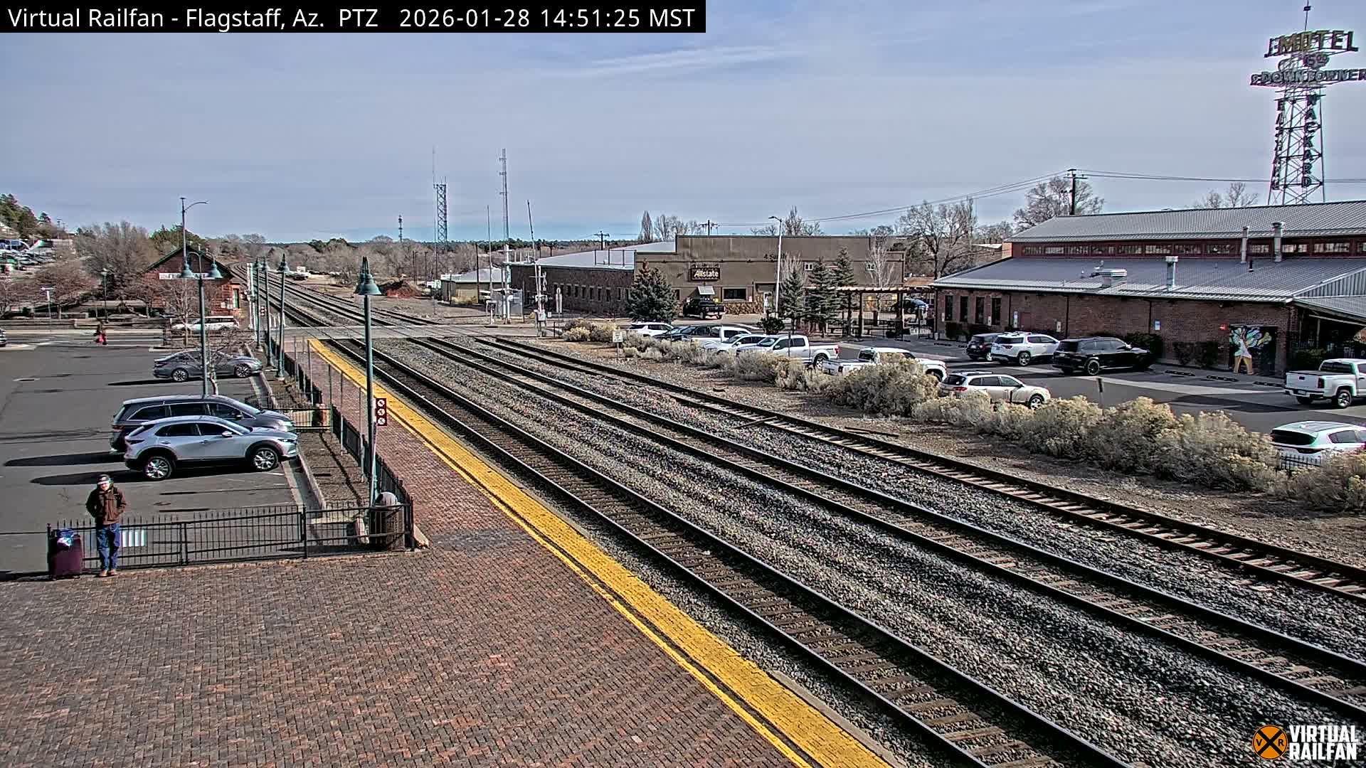 Flagstaff Amtrak Railroad Live Cam - Flagstaff, Coconino, Arizona, USA