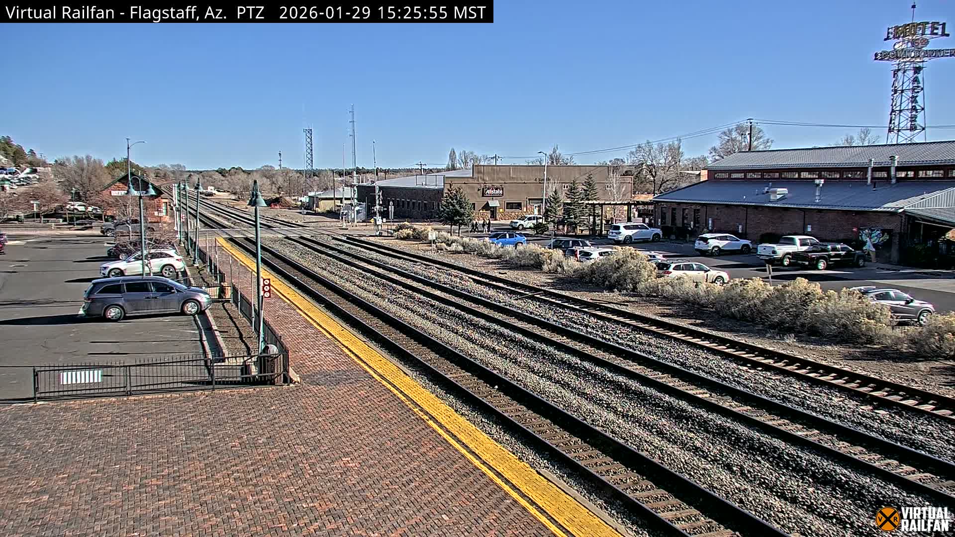 Flagstaff Amtrak Railroad Live Cam - Flagstaff, Coconino, Arizona, USA