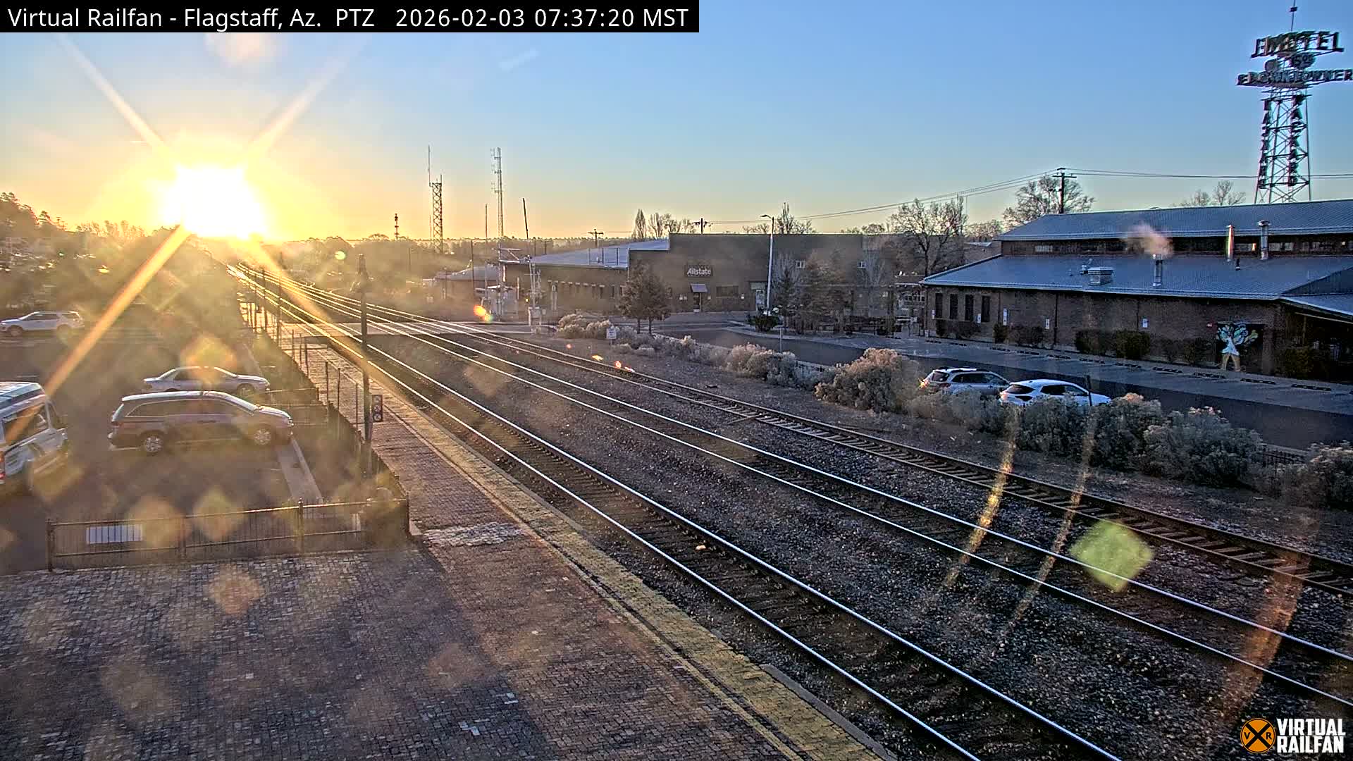 Flagstaff Amtrak Railroad Live Cam - Flagstaff, Coconino, Arizona, USA