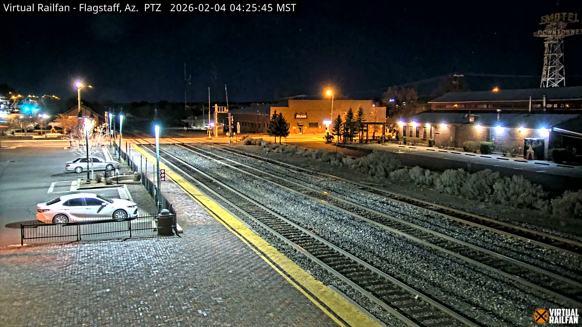 Flagstaff Amtrak Railroad Live Cam - Flagstaff, Coconino, Arizona, USA