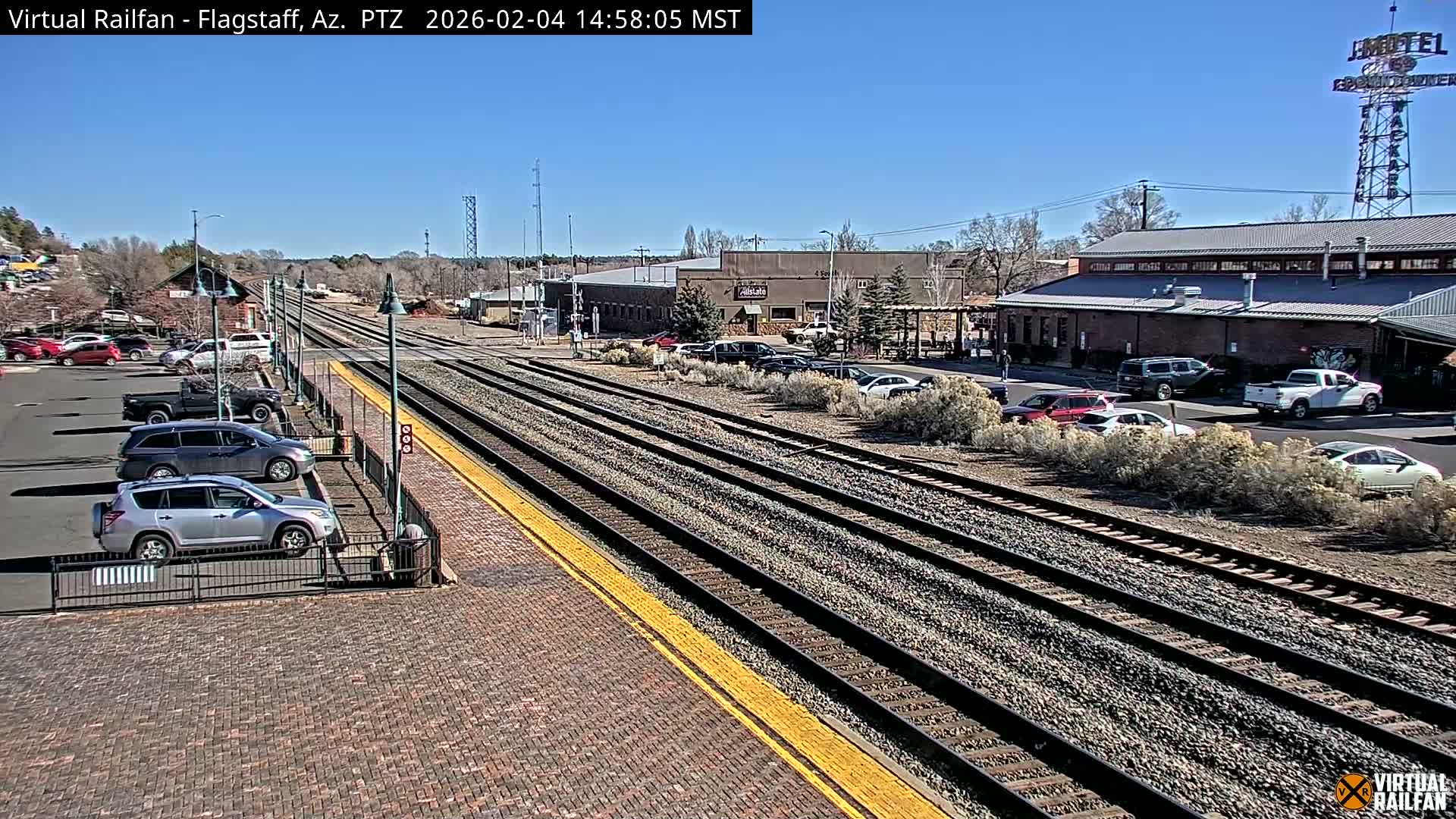 Flagstaff Amtrak Railroad Live Cam - Flagstaff, Coconino, Arizona, USA