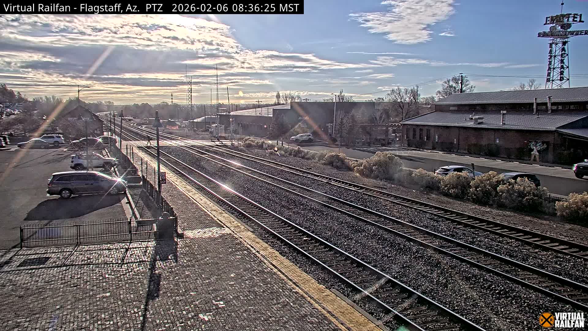 Flagstaff Amtrak Railroad Live Cam - Flagstaff, Coconino, Arizona, USA