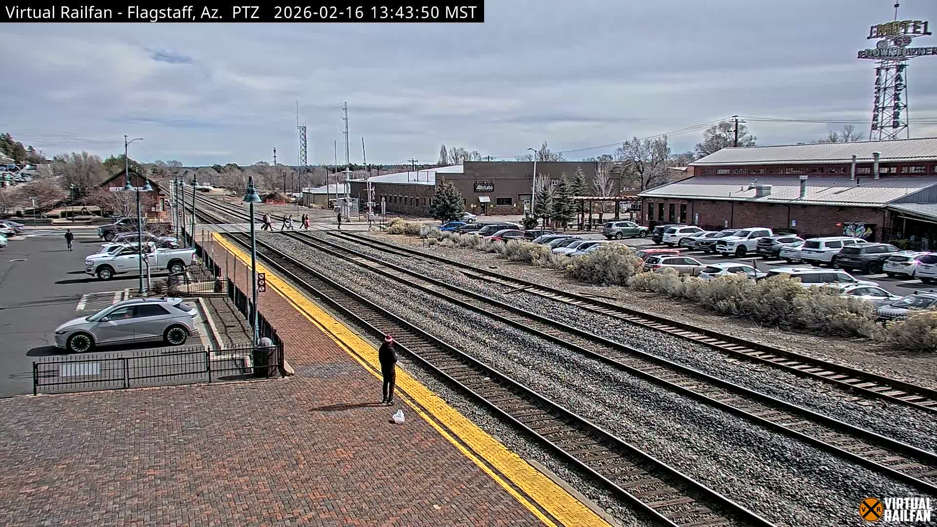 Flagstaff Amtrak Railroad Live Cam - Flagstaff, Coconino, Arizona, USA