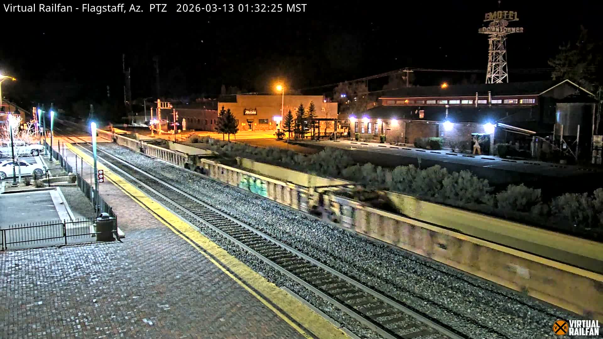 Flagstaff Amtrak Railroad Live Cam - Flagstaff, Coconino, Arizona, USA