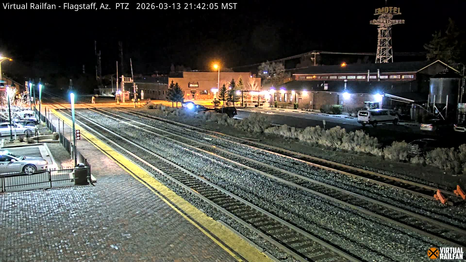 Flagstaff Amtrak Railroad Live Cam - Flagstaff, Coconino, Arizona, USA