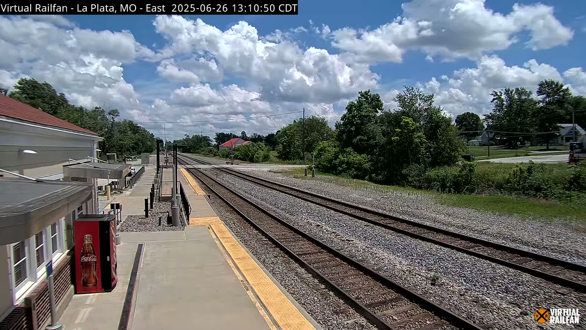 La Plata Railway Station Live Cam - La Plata, Macon, Missouri, USA