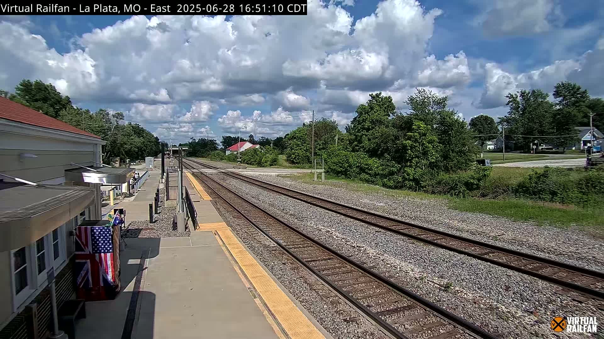 La Plata Railway Station Live Cam - La Plata, Macon, Missouri, USA