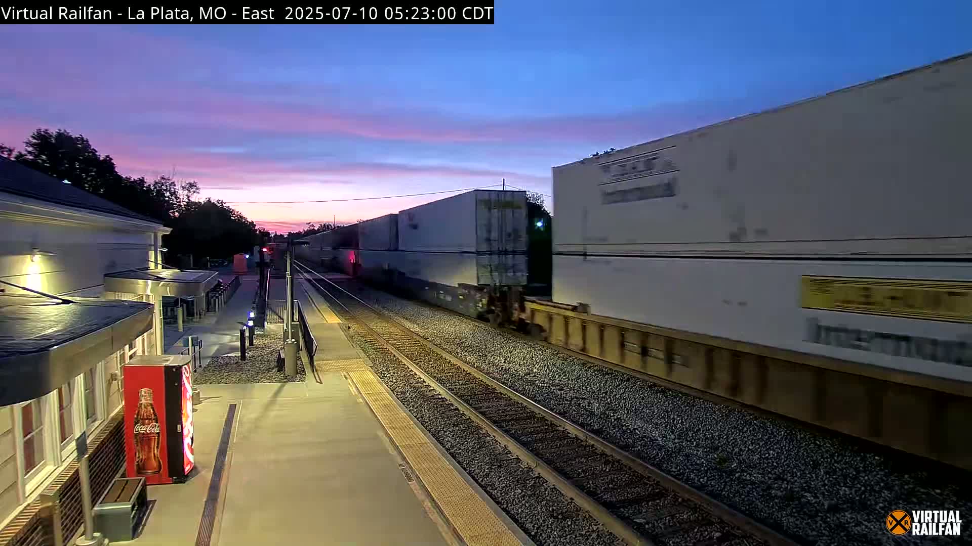 La Plata Railway Station Live Cam - La Plata, Macon, Missouri, USA