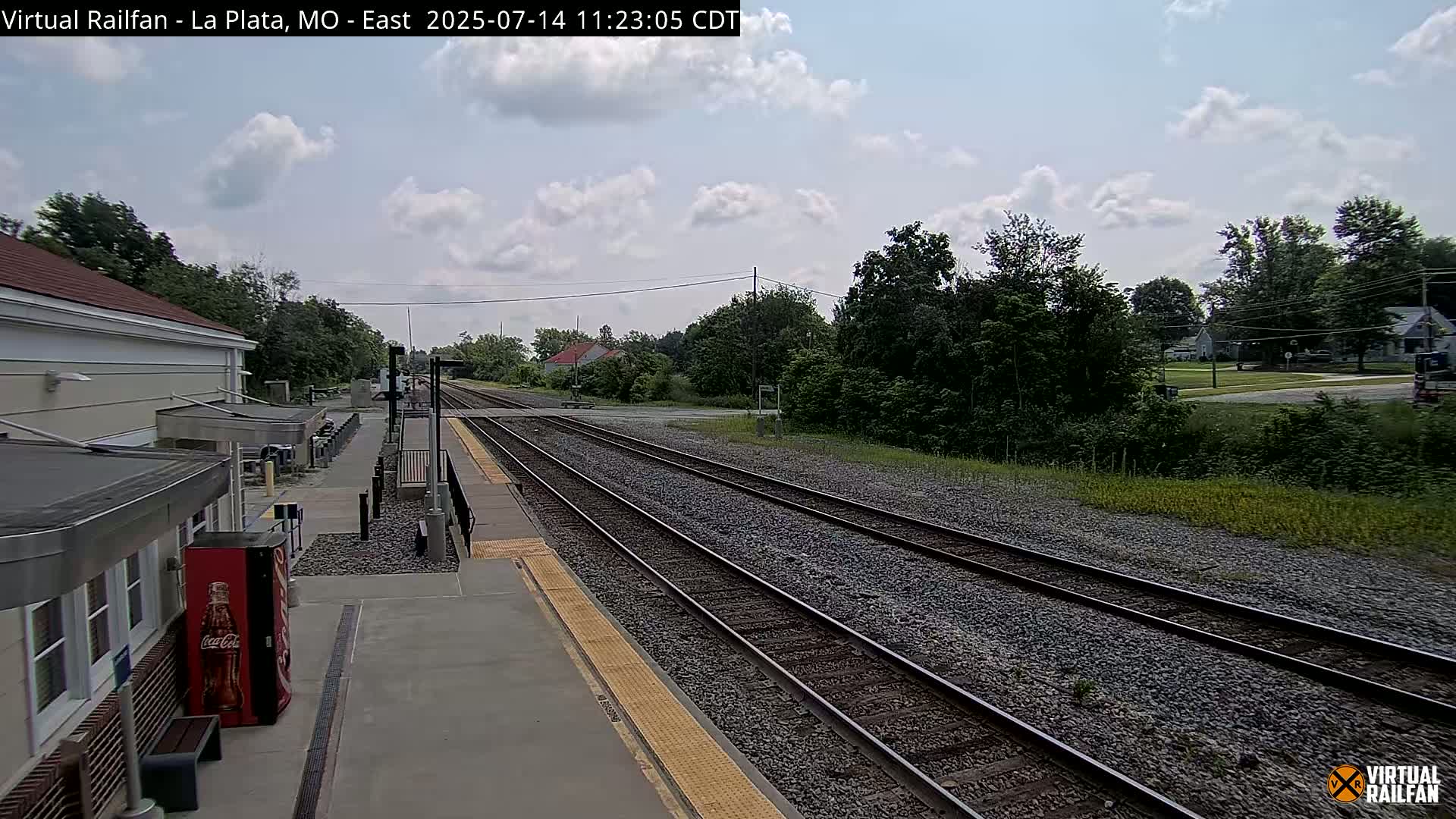 La Plata Railway Station Live Cam - La Plata, Macon, Missouri, USA