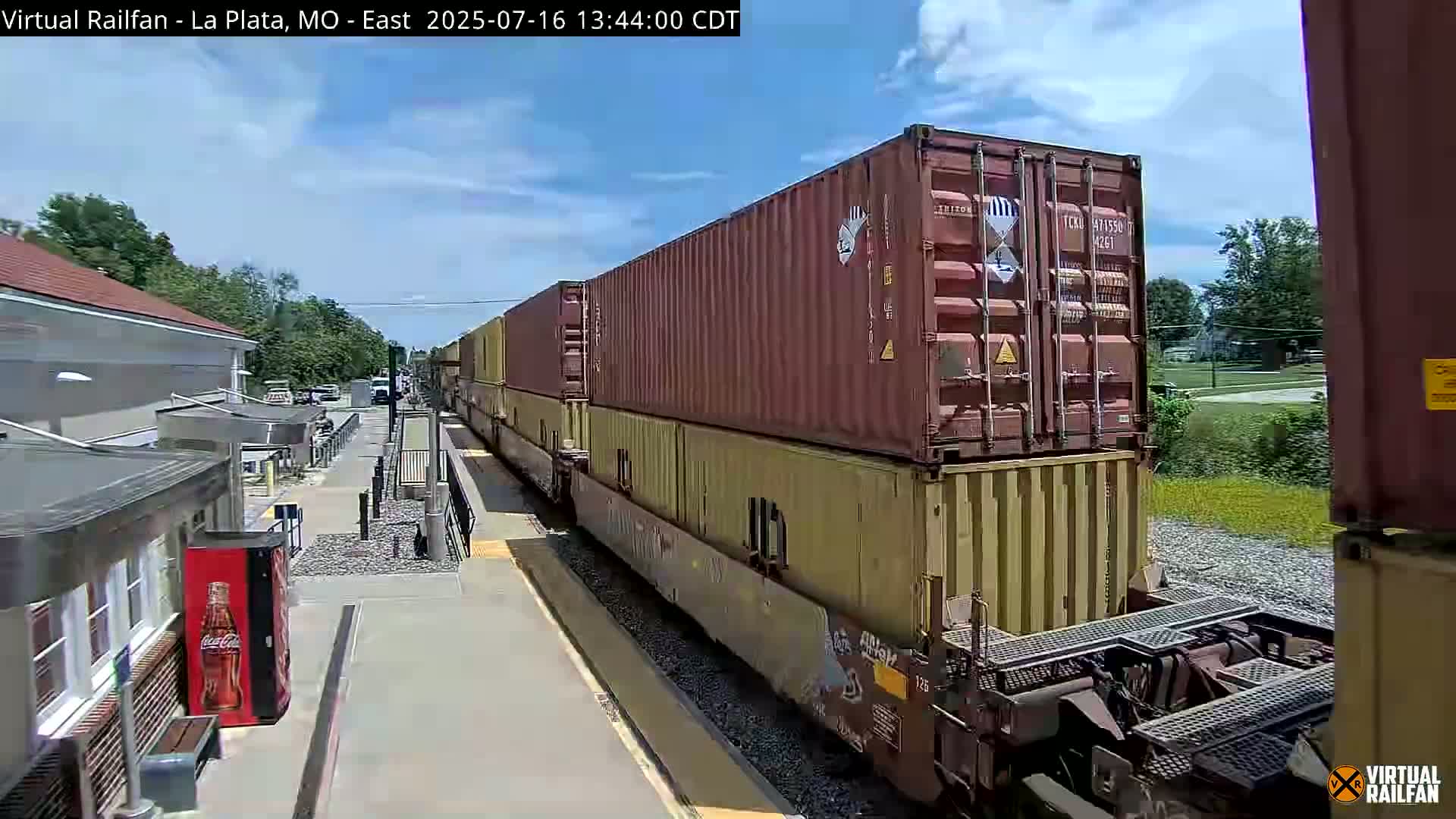 La Plata Railway Station Live Cam - La Plata, Macon, Missouri, USA