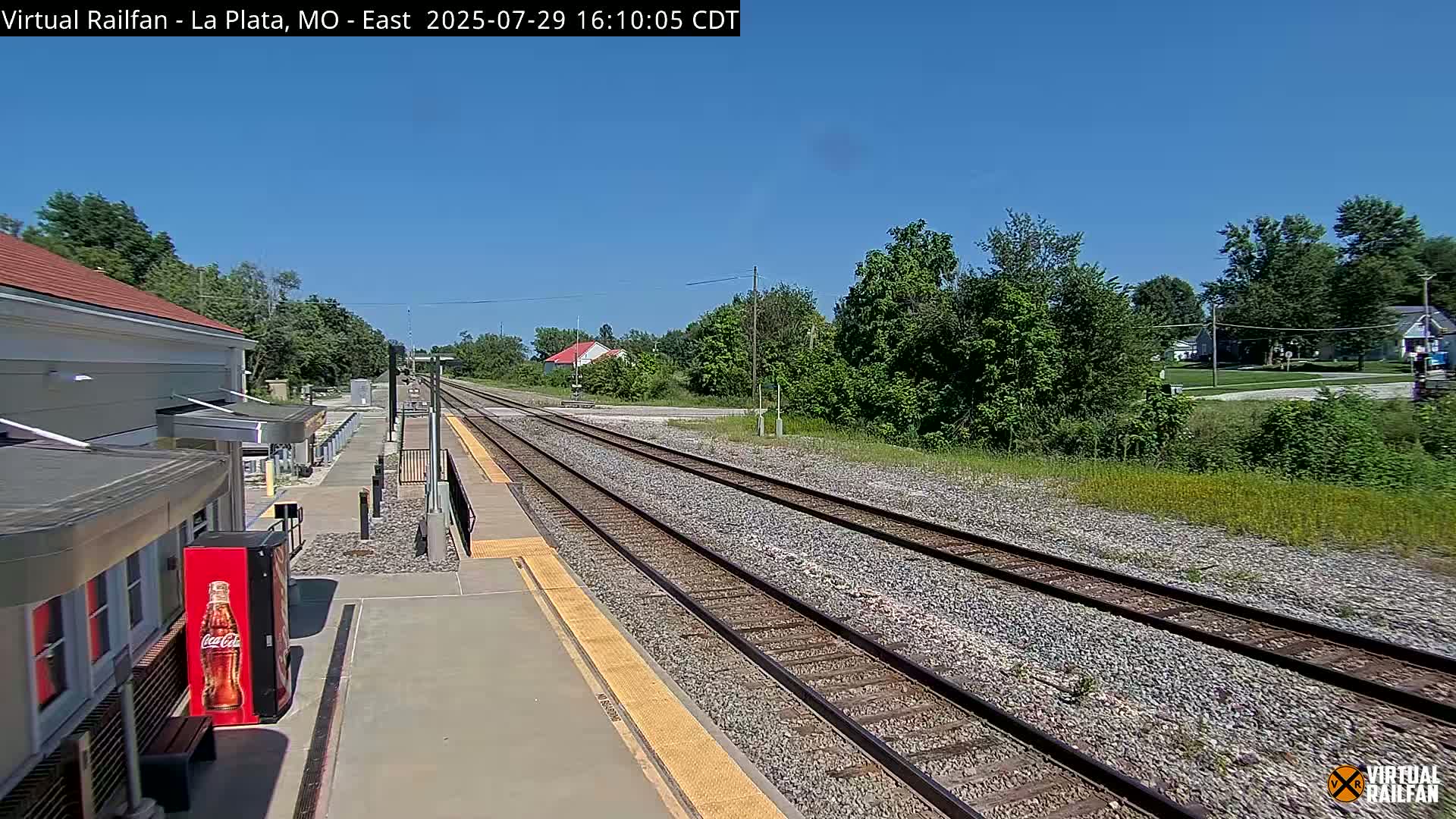 La Plata Railway Station Live Cam - La Plata, Macon, Missouri, USA