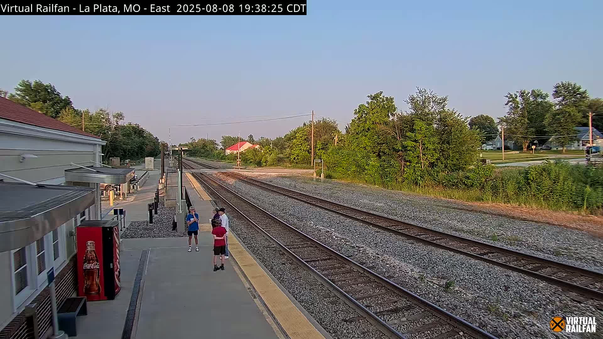 La Plata Railway Station Live Cam - La Plata, Macon, Missouri, USA