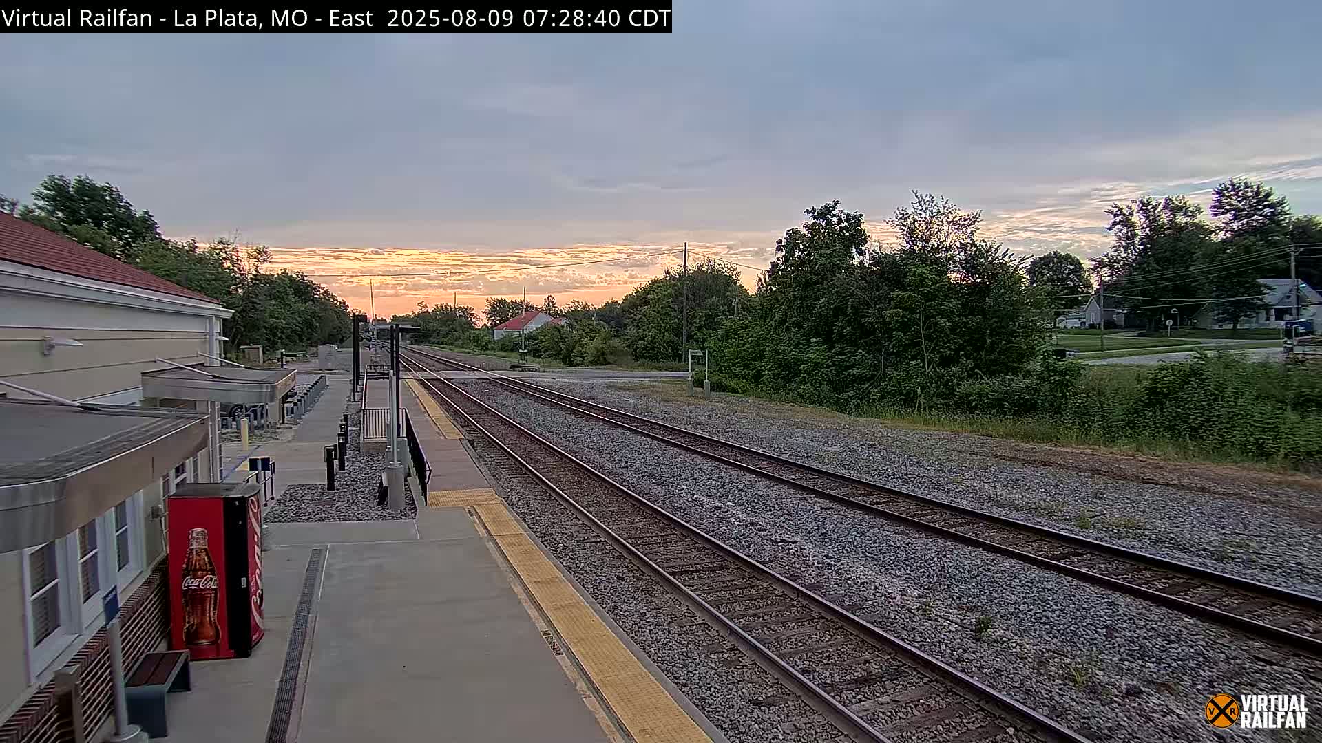 La Plata Railway Station Live Cam - La Plata, Macon, Missouri, USA