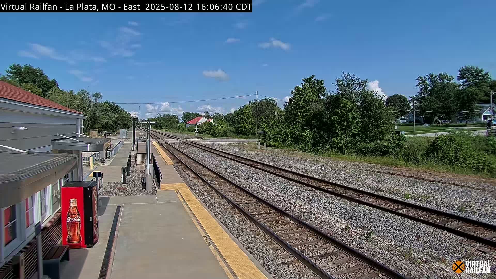 La Plata Railway Station Live Cam - La Plata, Macon, Missouri, USA