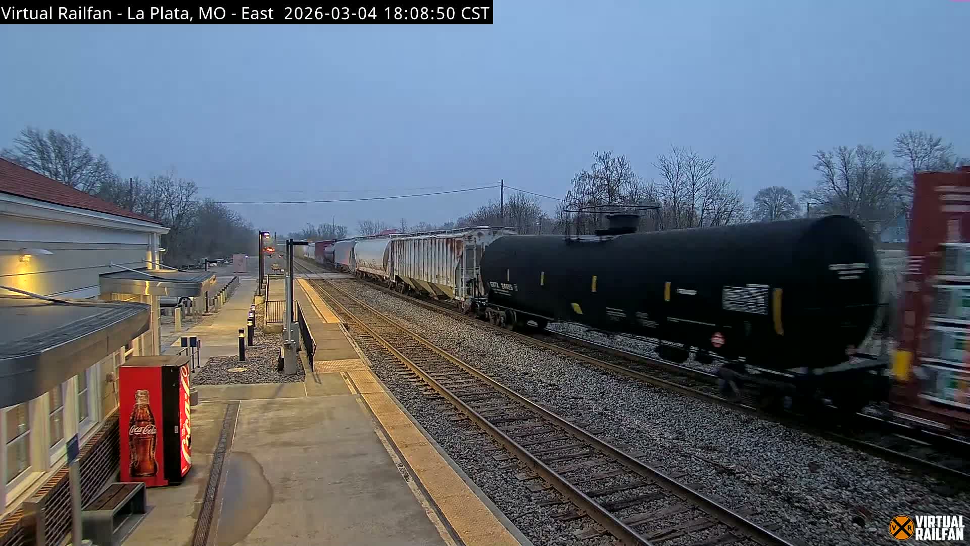 La Plata Railway Station Live Cam - La Plata, Macon, Missouri, USA