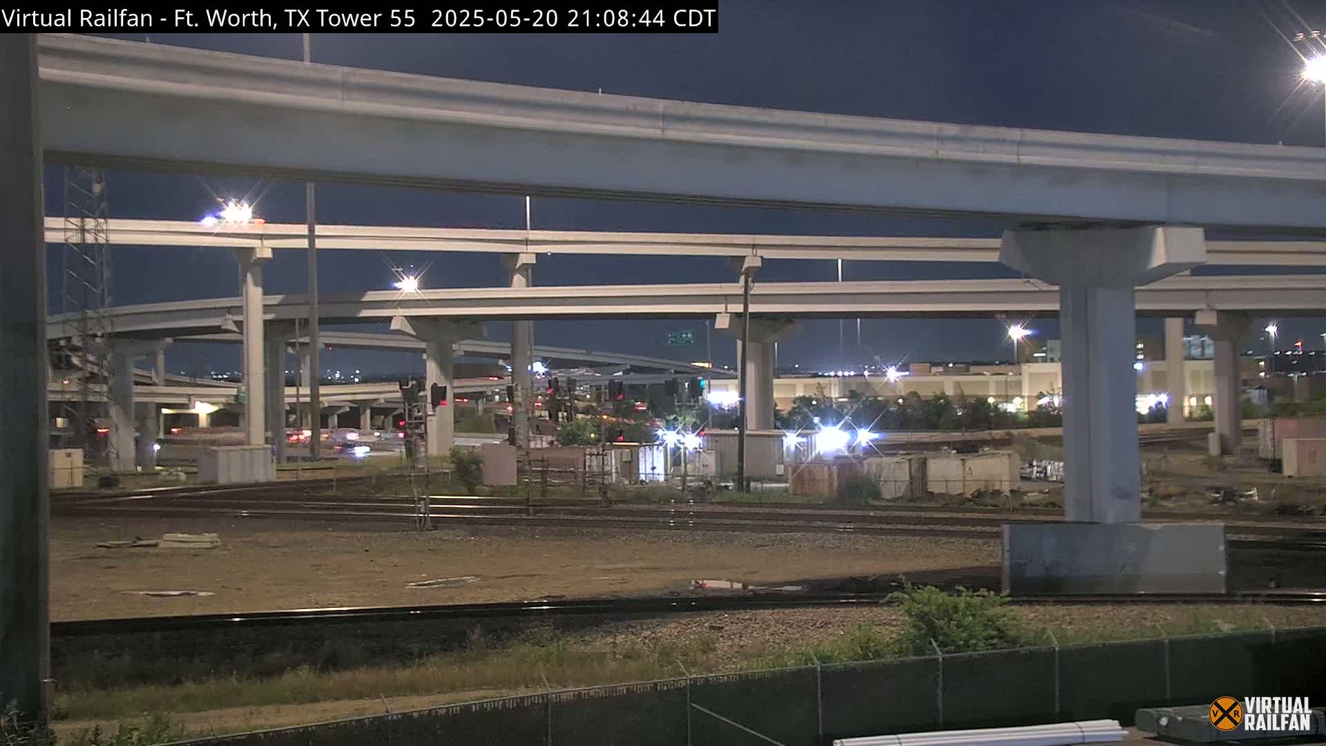 Fort Worth/Tower 55 Diamond Railroad Crossing Live Cam - Forth Worth, Tarrant ,Texas, USA 