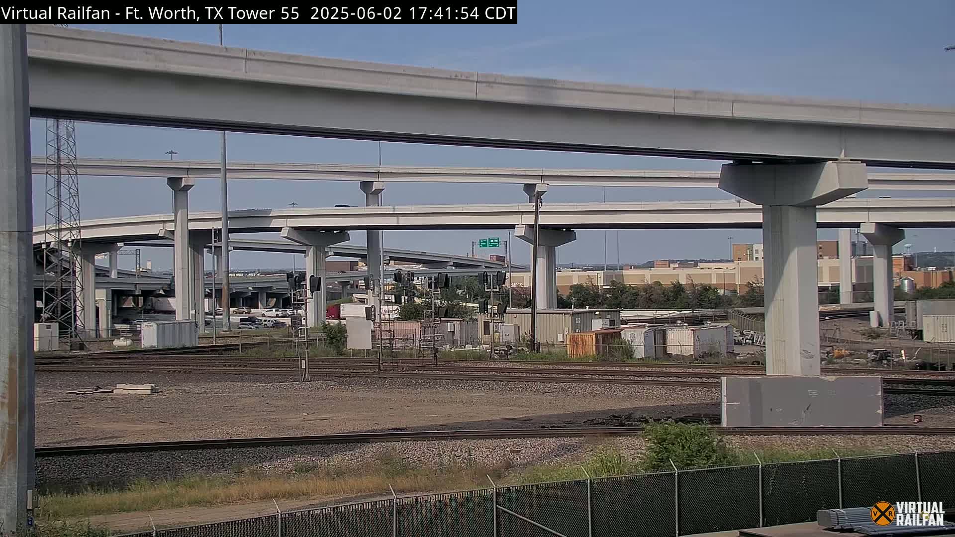 Fort Worth/Tower 55 Diamond Railroad Crossing Live Cam - Forth Worth, Tarrant ,Texas, USA 