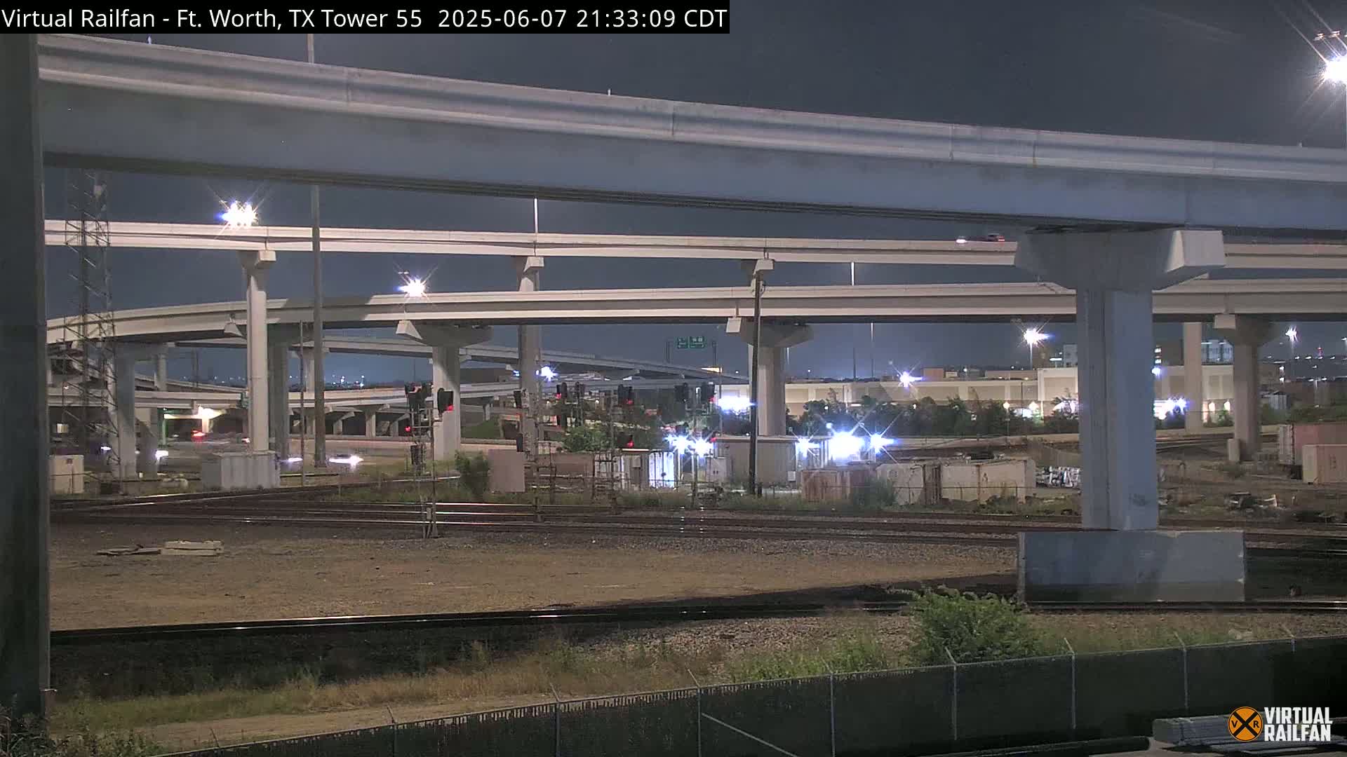 Fort Worth/Tower 55 Diamond Railroad Crossing Live Cam - Forth Worth, Tarrant ,Texas, USA 