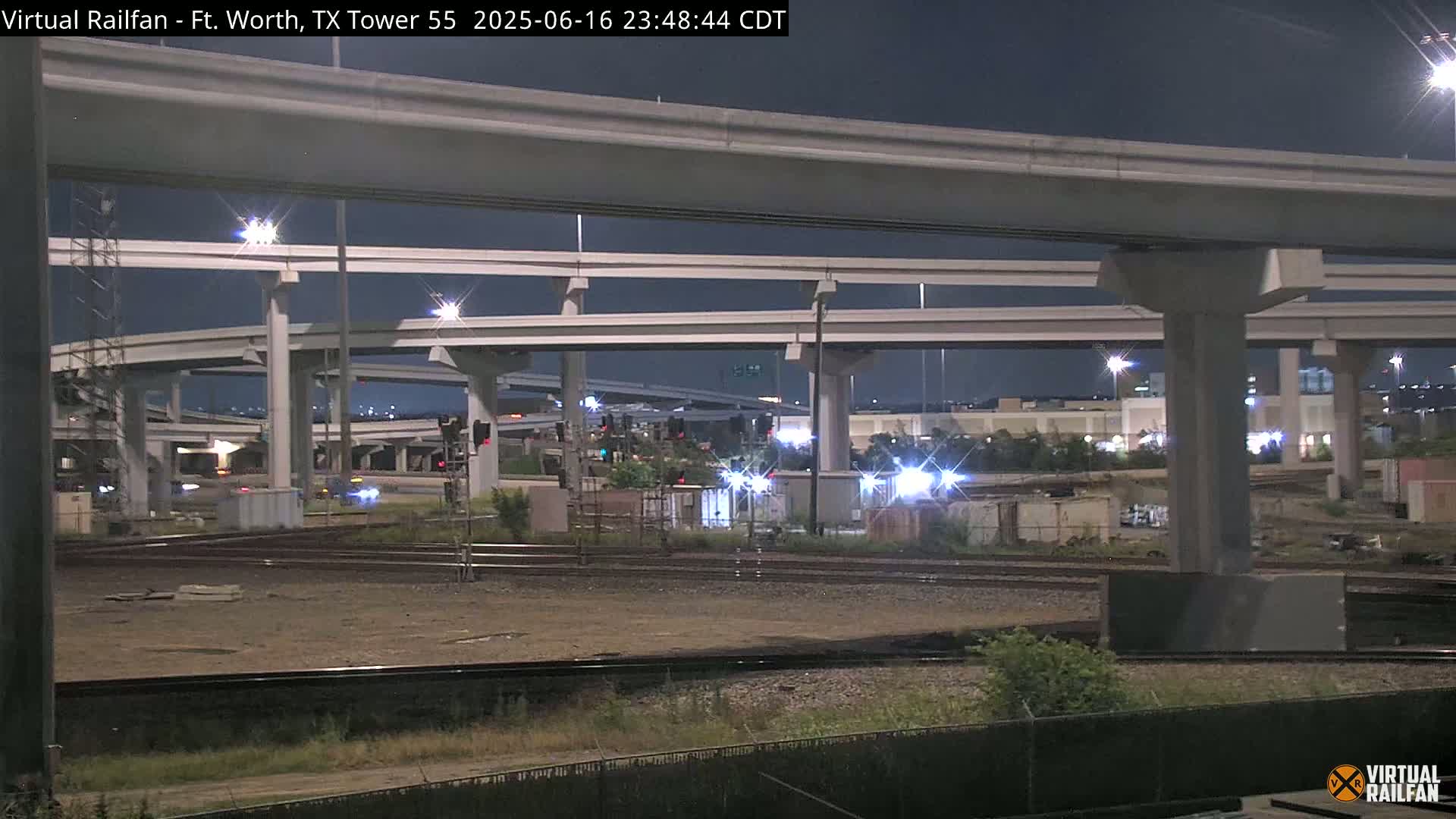 Fort Worth/Tower 55 Diamond Railroad Crossing Live Cam - Forth Worth, Tarrant ,Texas, USA 