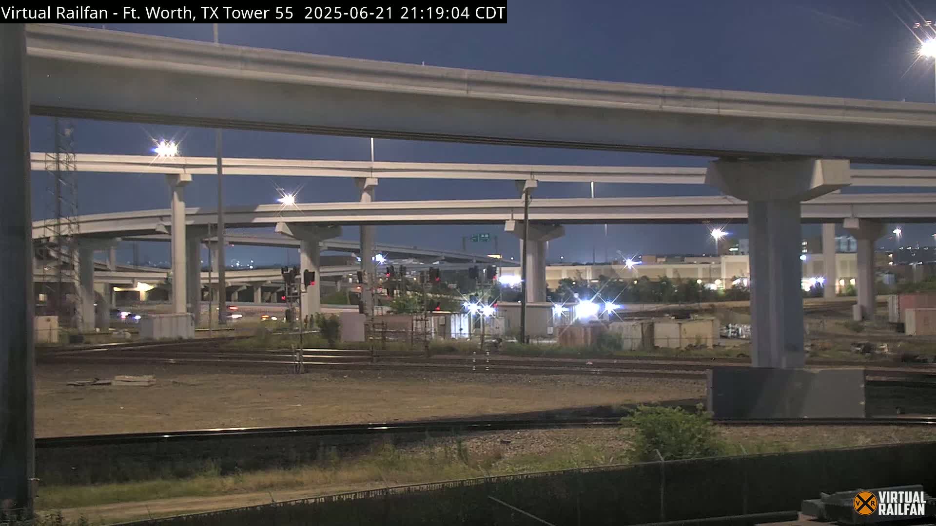 Fort Worth/Tower 55 Diamond Railroad Crossing Live Cam - Forth Worth, Tarrant ,Texas, USA 