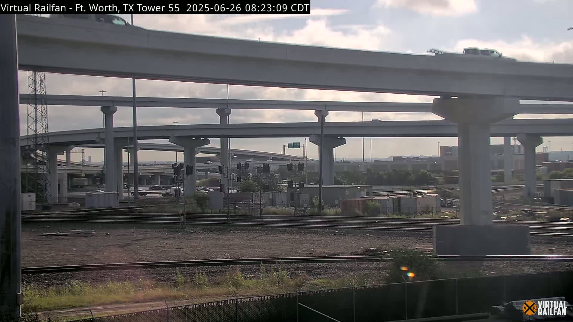 Fort Worth/Tower 55 Diamond Railroad Crossing Live Cam - Forth Worth, Tarrant ,Texas, USA 