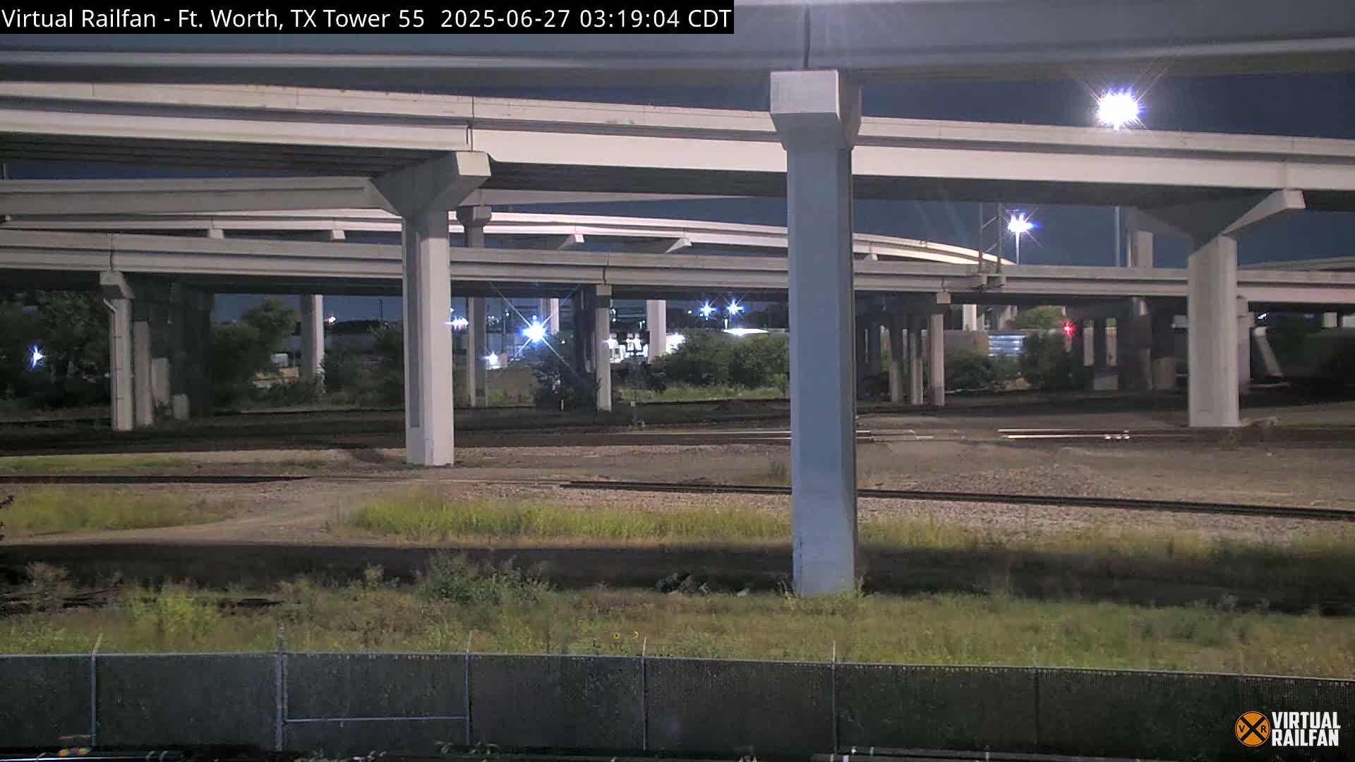 Fort Worth/Tower 55 Diamond Railroad Crossing Live Cam - Forth Worth, Tarrant ,Texas, USA 