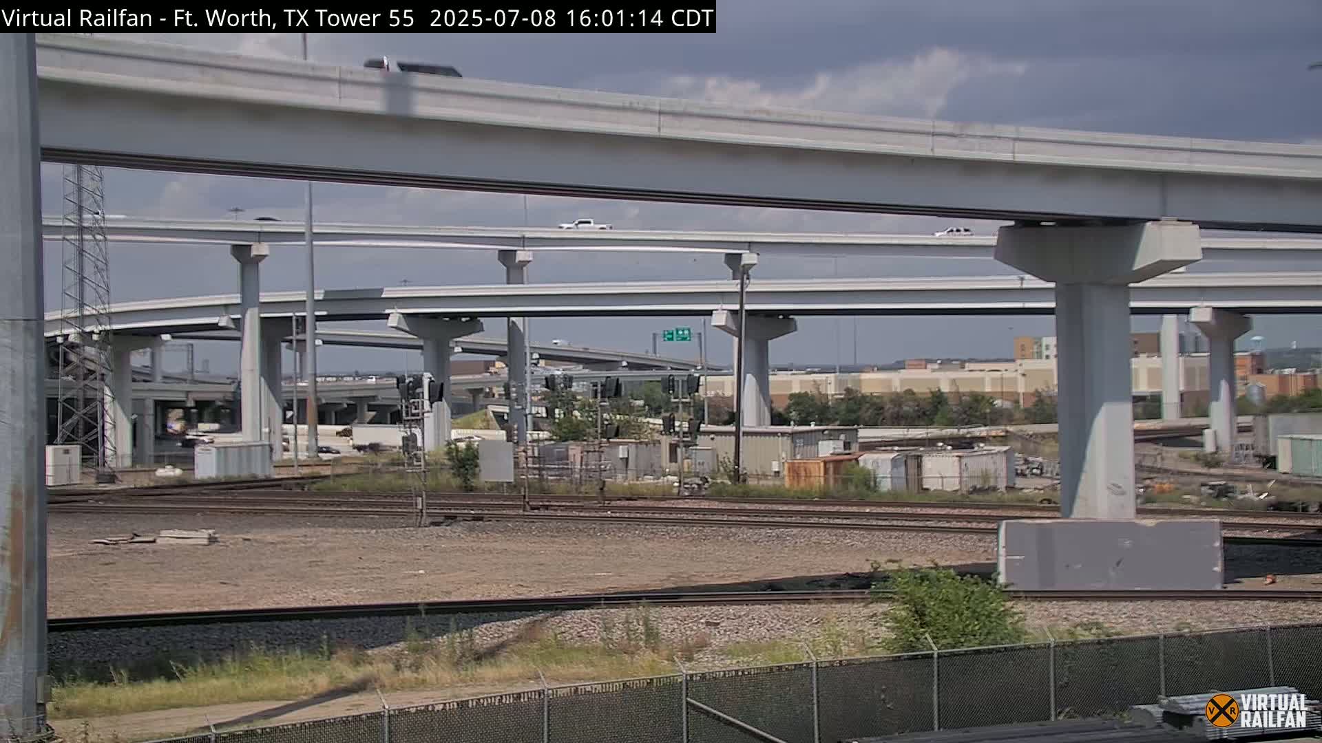 Fort Worth/Tower 55 Diamond Railroad Crossing Live Cam - Forth Worth, Tarrant ,Texas, USA 