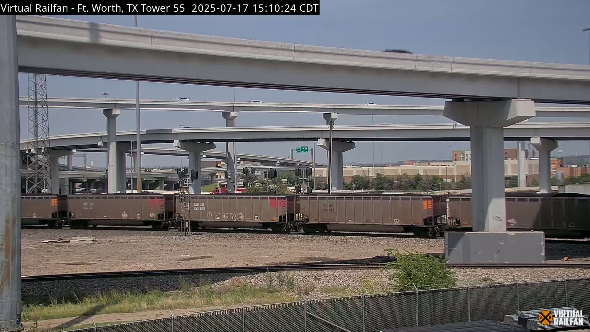 Fort Worth/Tower 55 Diamond Railroad Crossing Live Cam - Forth Worth, Tarrant ,Texas, USA 