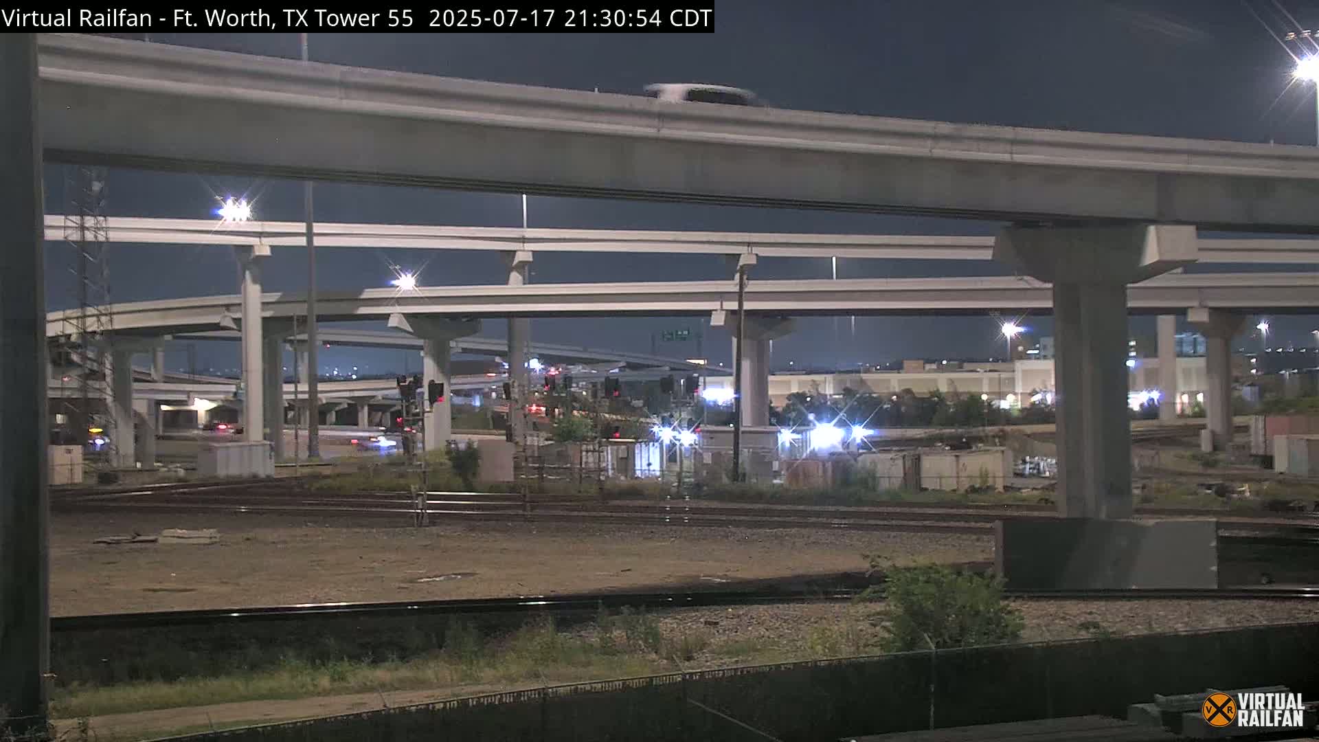 Fort Worth/Tower 55 Diamond Railroad Crossing Live Cam - Forth Worth, Tarrant ,Texas, USA 