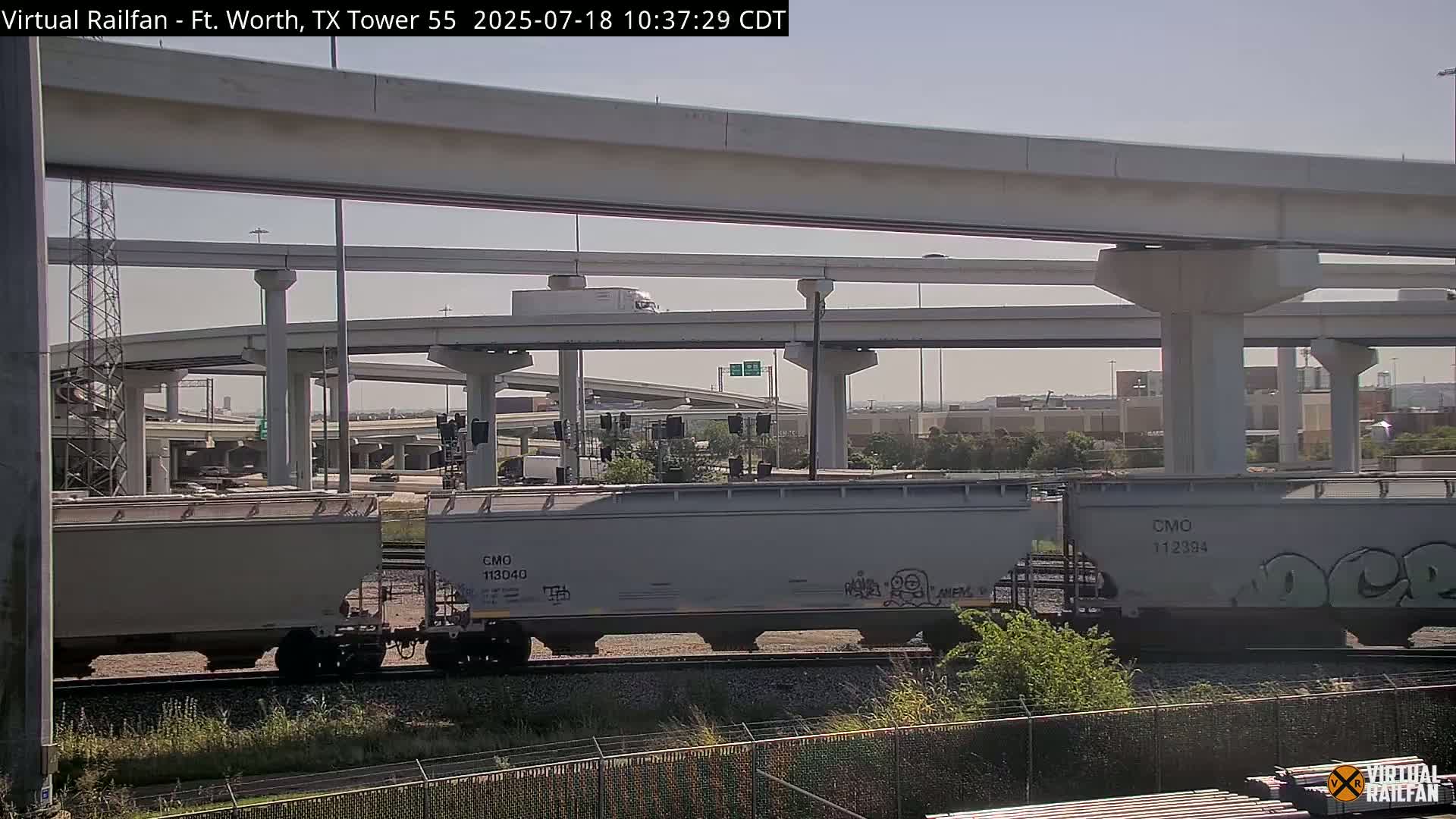 Fort Worth/Tower 55 Diamond Railroad Crossing Live Cam - Forth Worth, Tarrant ,Texas, USA 