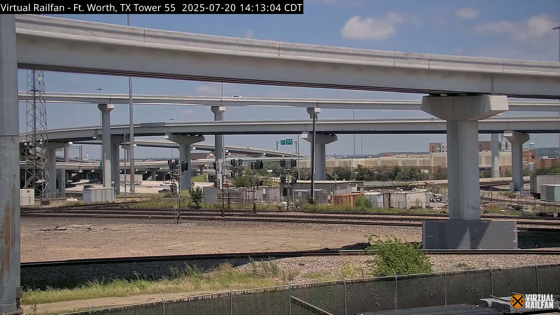 Fort Worth/Tower 55 Diamond Railroad Crossing Live Cam - Forth Worth, Tarrant ,Texas, USA 