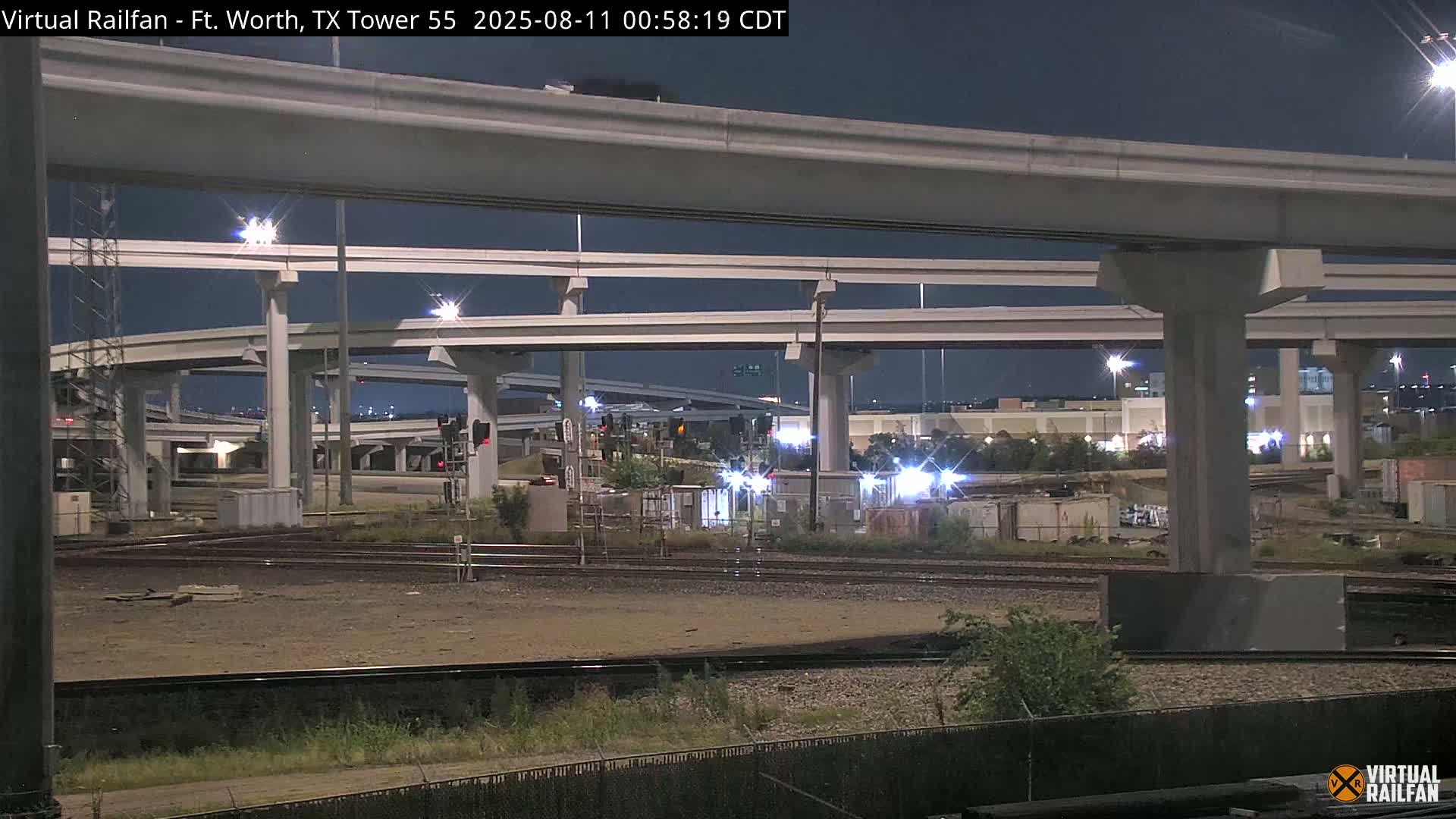 Fort Worth/Tower 55 Diamond Railroad Crossing Live Cam - Forth Worth, Tarrant ,Texas, USA 