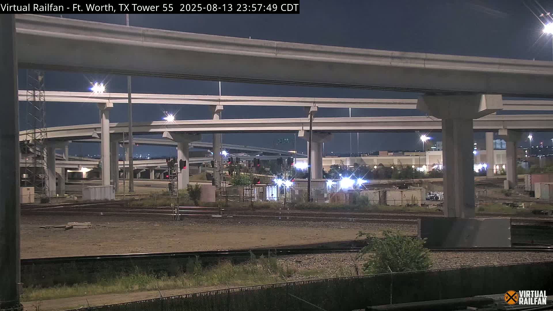 Fort Worth/Tower 55 Diamond Railroad Crossing Live Cam - Forth Worth, Tarrant ,Texas, USA 