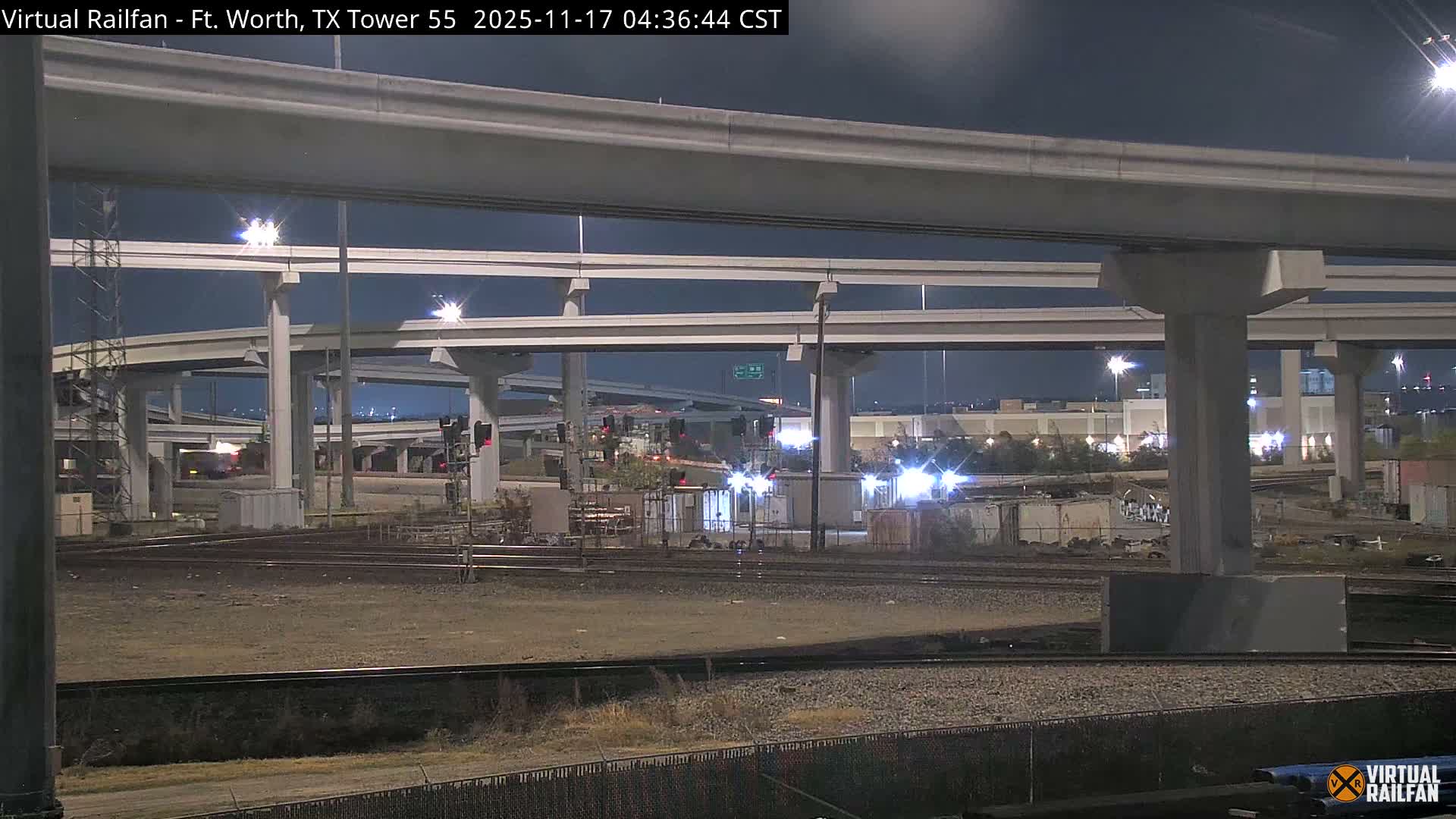 Fort Worth/Tower 55 Diamond Railroad Crossing Live Cam - Forth Worth, Tarrant ,Texas, USA 