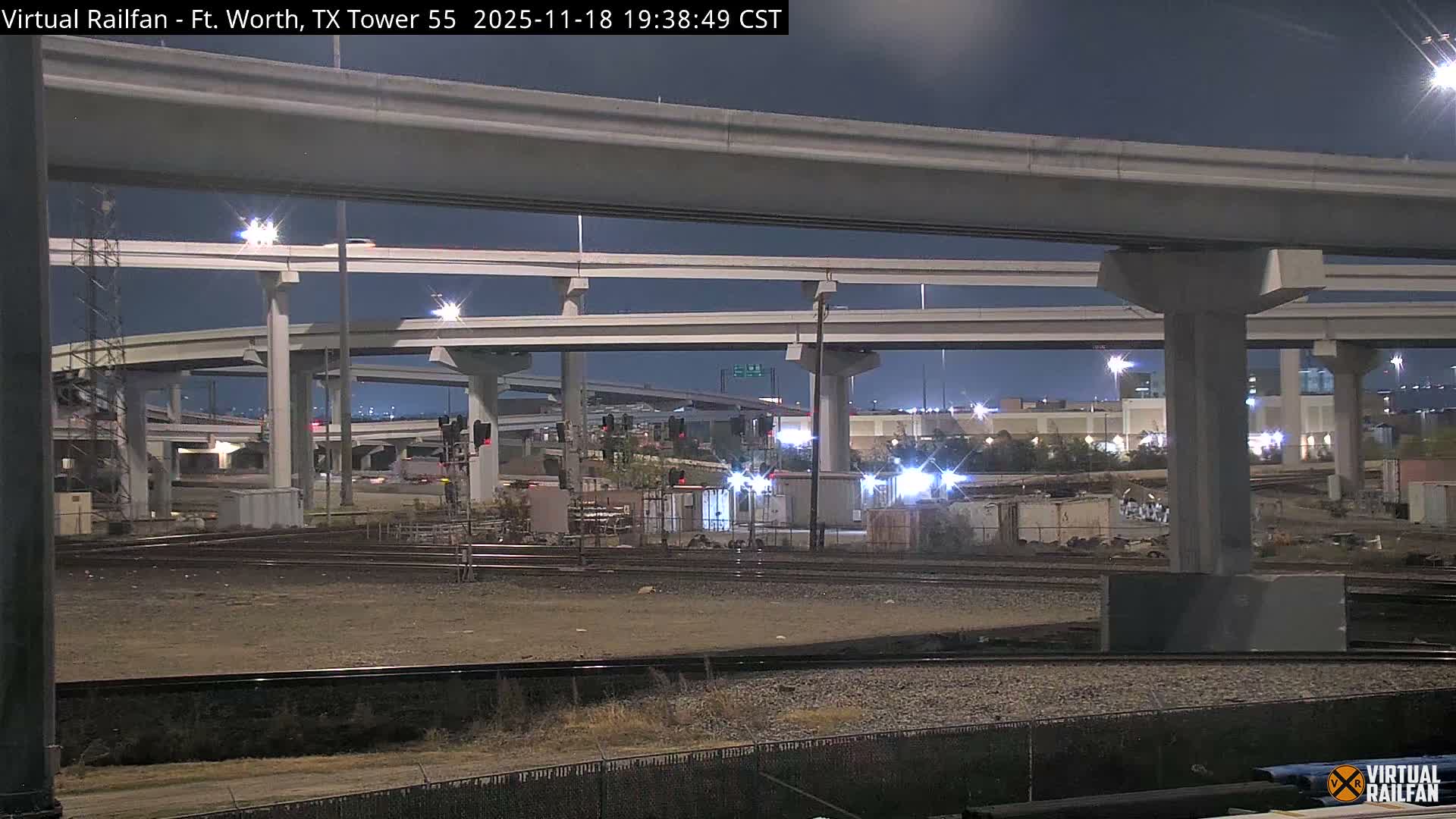Fort Worth/Tower 55 Diamond Railroad Crossing Live Cam - Forth Worth, Tarrant ,Texas, USA 