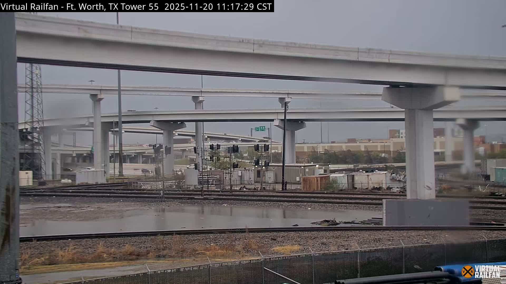 Fort Worth/Tower 55 Diamond Railroad Crossing Live Cam - Forth Worth, Tarrant ,Texas, USA 