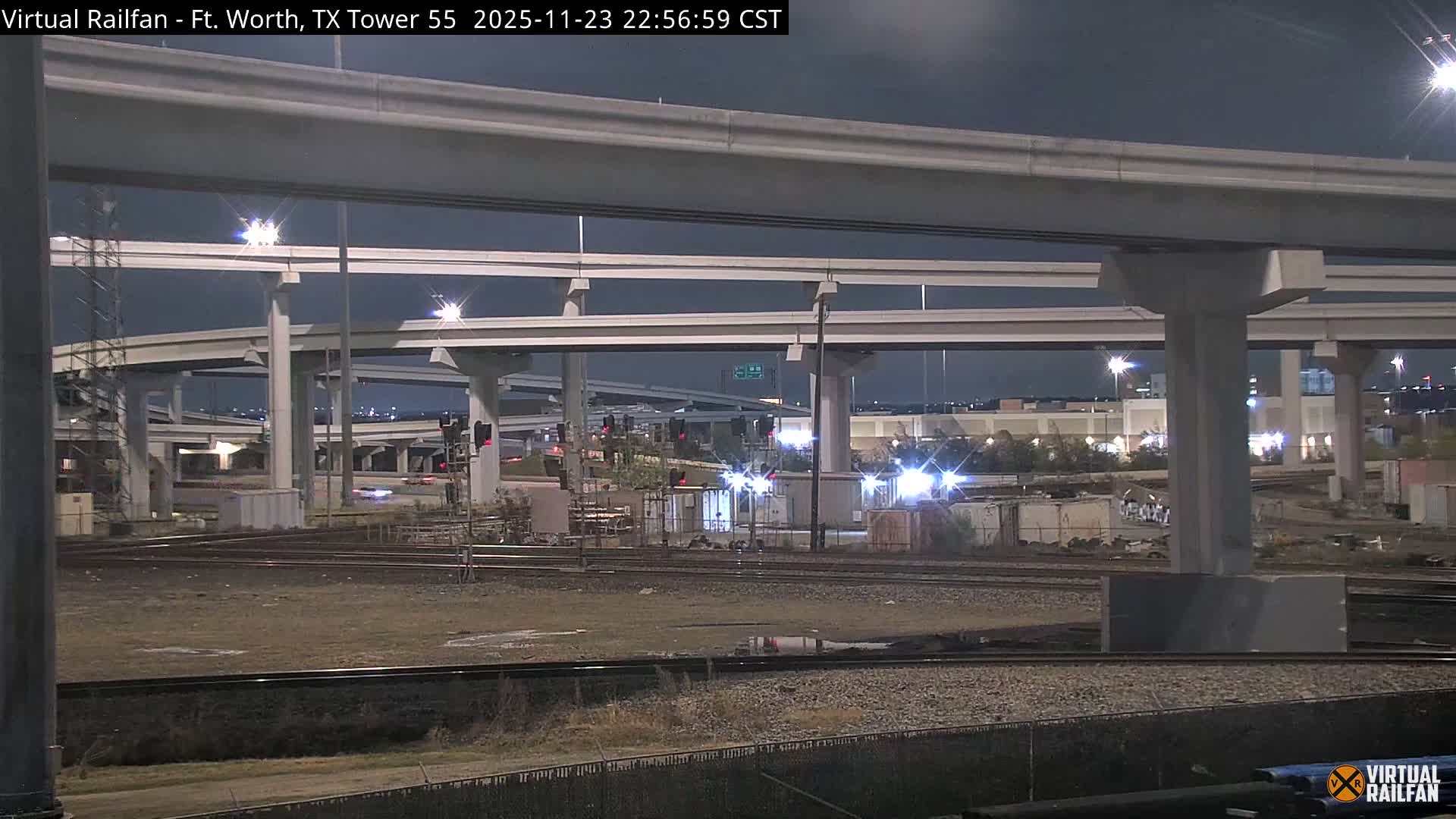 Fort Worth/Tower 55 Diamond Railroad Crossing Live Cam - Forth Worth, Tarrant ,Texas, USA 