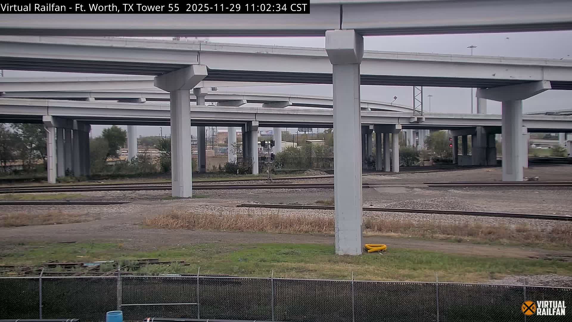 Fort Worth/Tower 55 Diamond Railroad Crossing Live Cam - Forth Worth, Tarrant ,Texas, USA 