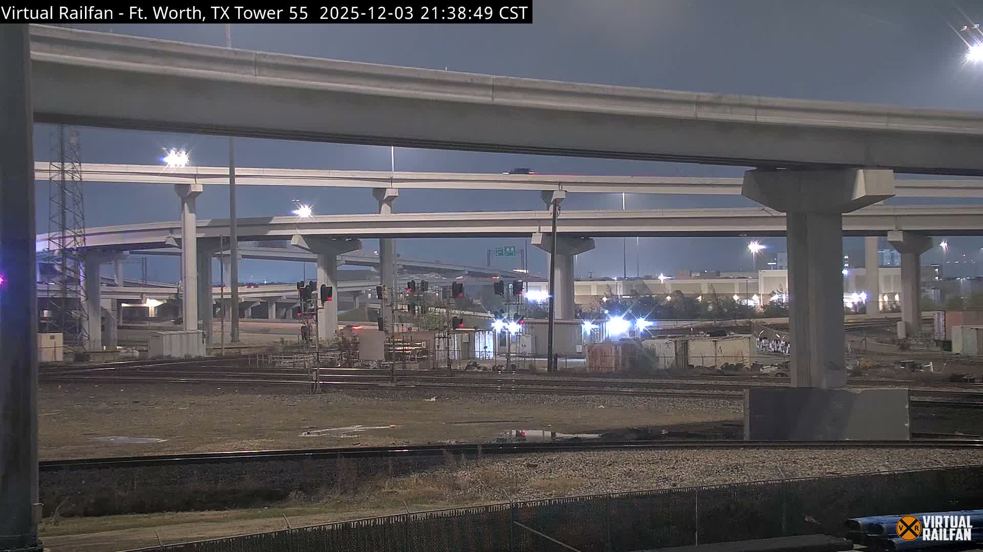 Fort Worth/Tower 55 Diamond Railroad Crossing Live Cam - Forth Worth, Tarrant ,Texas, USA 