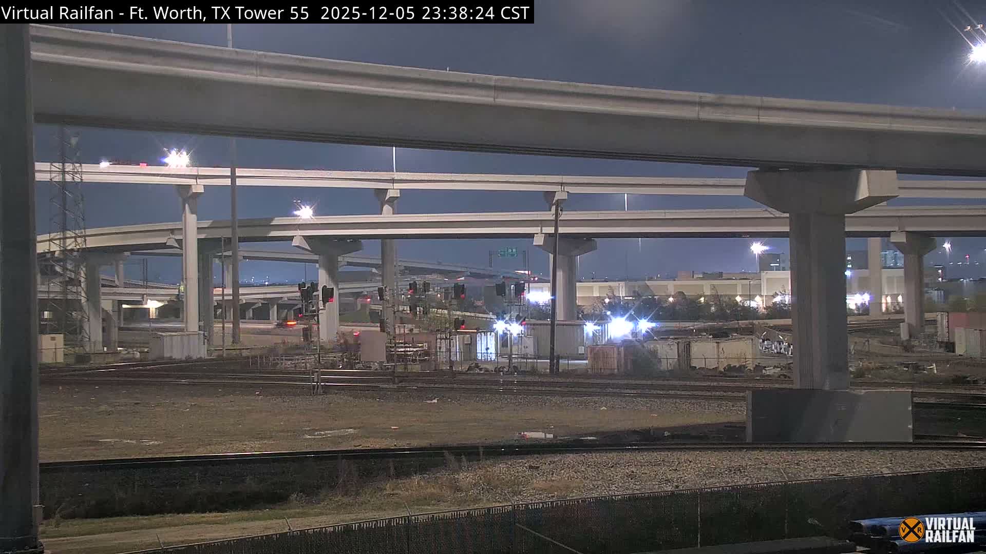 Fort Worth/Tower 55 Diamond Railroad Crossing Live Cam - Forth Worth, Tarrant ,Texas, USA 