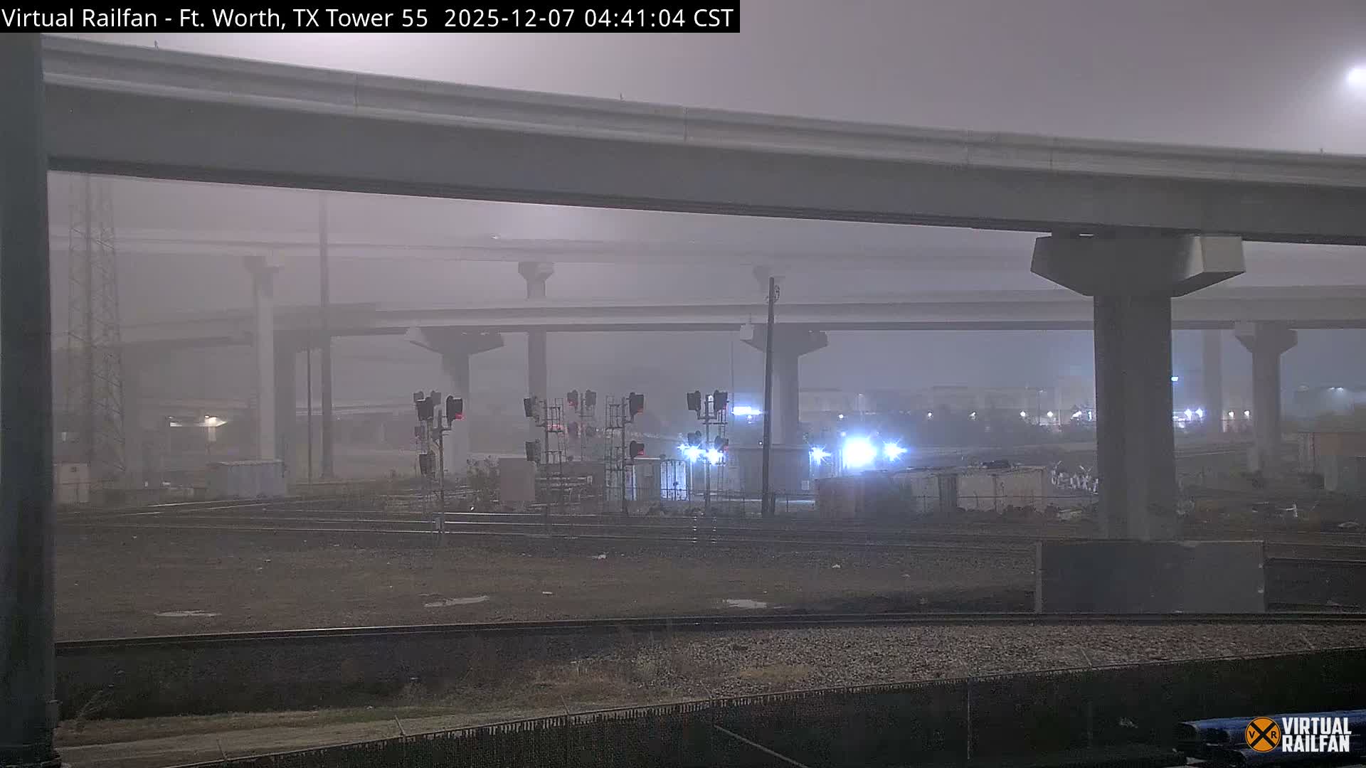 Fort Worth/Tower 55 Diamond Railroad Crossing Live Cam - Forth Worth, Tarrant ,Texas, USA 