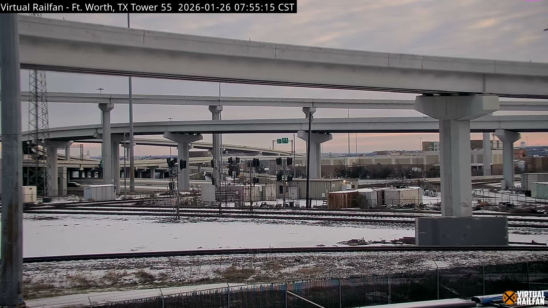 Fort Worth/Tower 55 Diamond Railroad Crossing Live Cam - Forth Worth, Tarrant ,Texas, USA 