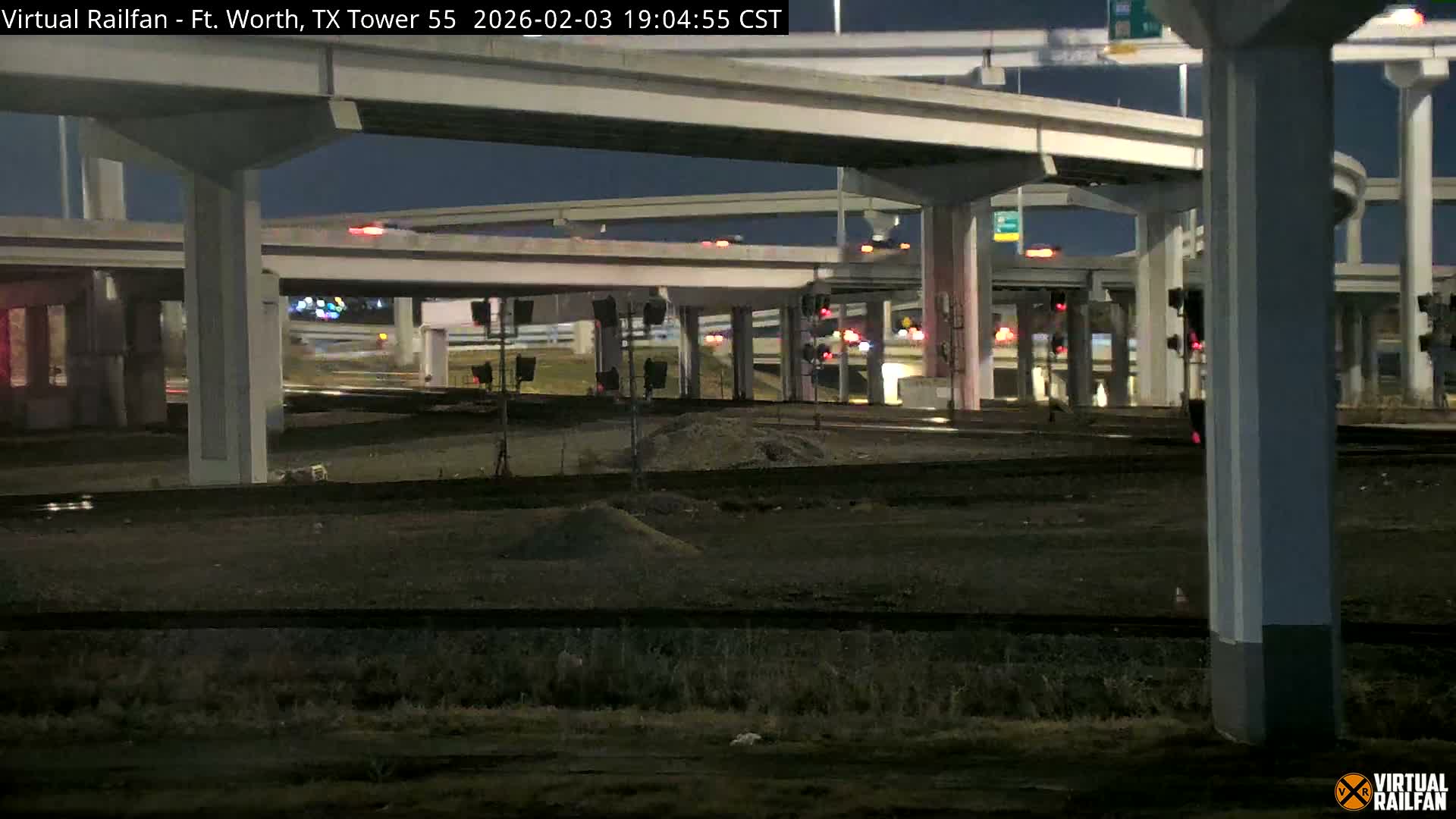 Fort Worth/Tower 55 Diamond Railroad Crossing Live Cam - Forth Worth, Tarrant ,Texas, USA 