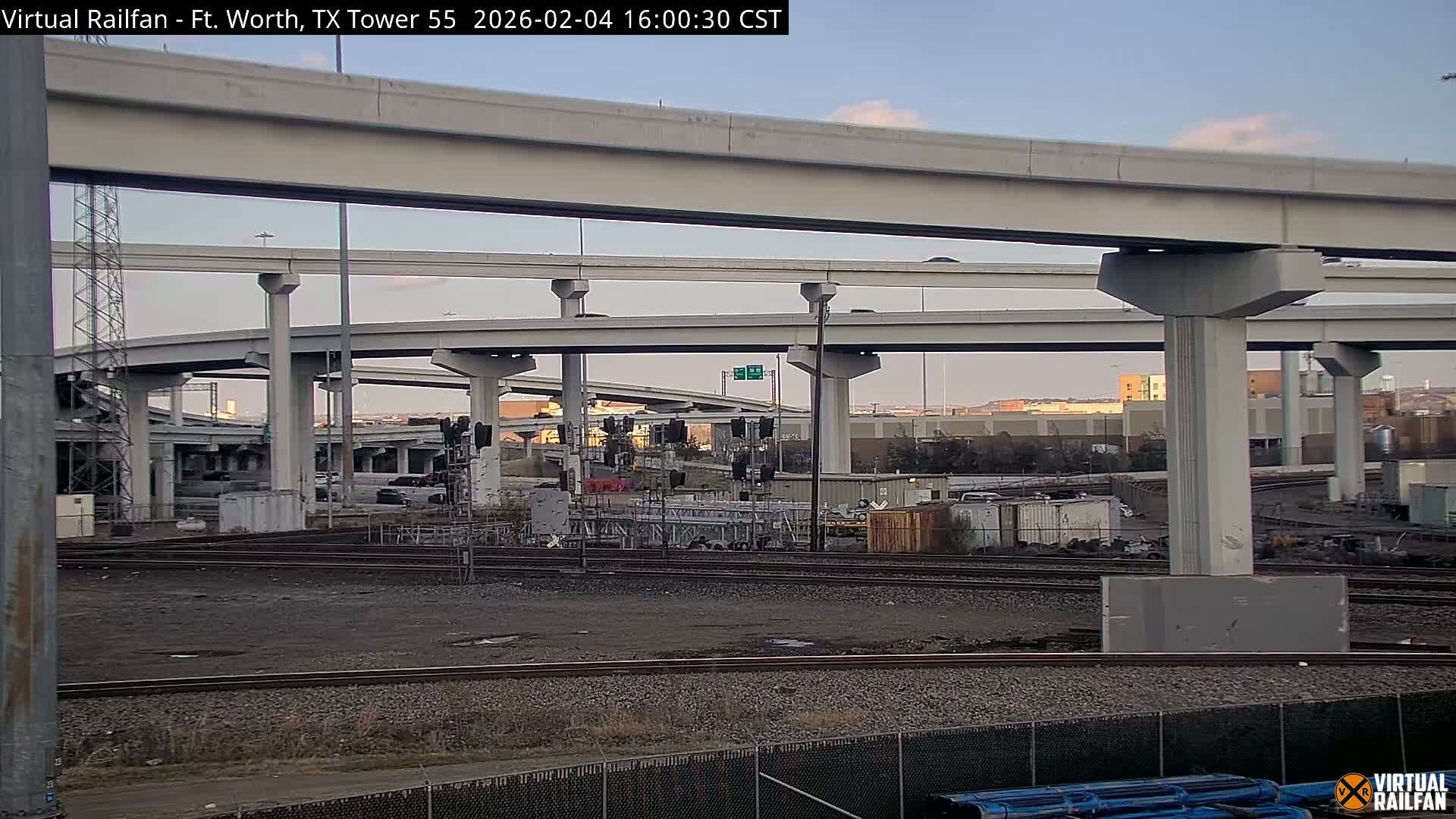 Fort Worth/Tower 55 Diamond Railroad Crossing Live Cam - Forth Worth, Tarrant ,Texas, USA 