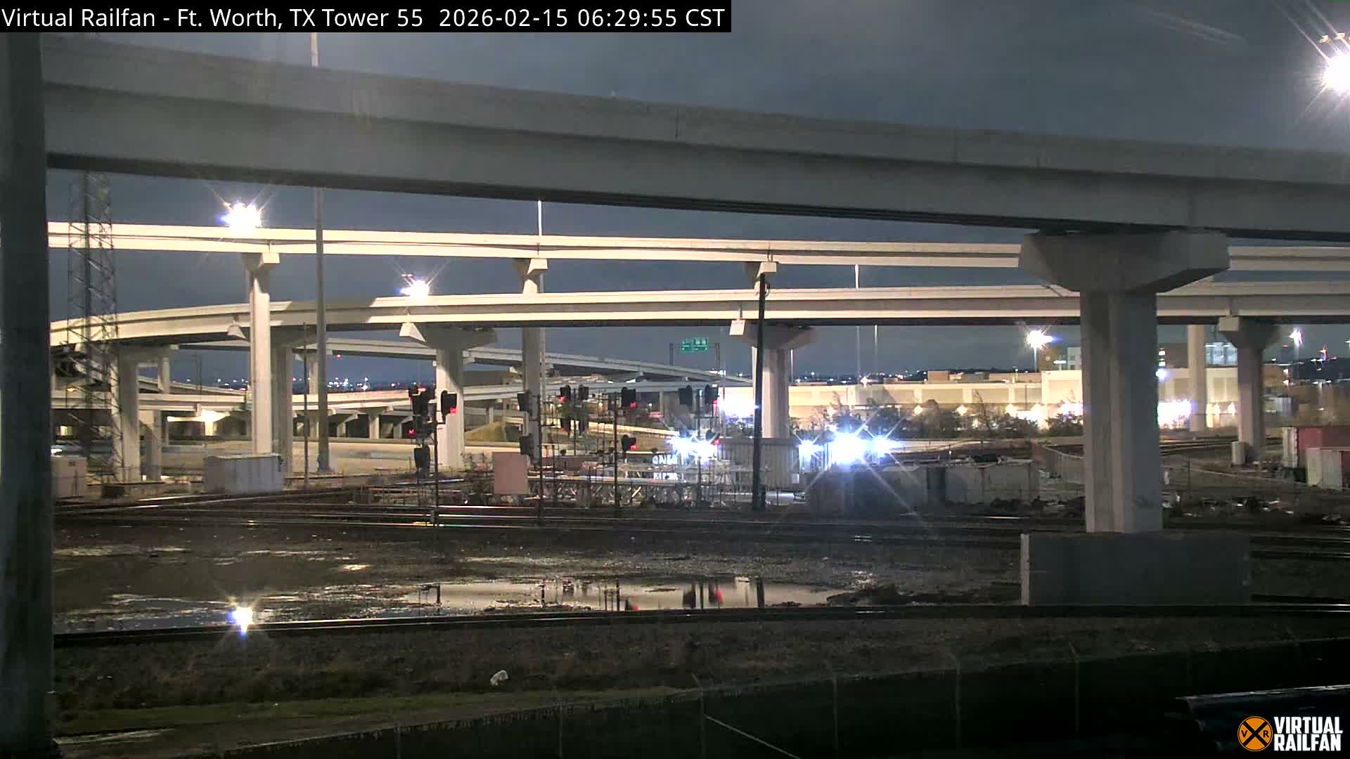 Fort Worth/Tower 55 Diamond Railroad Crossing Live Cam - Forth Worth, Tarrant ,Texas, USA 