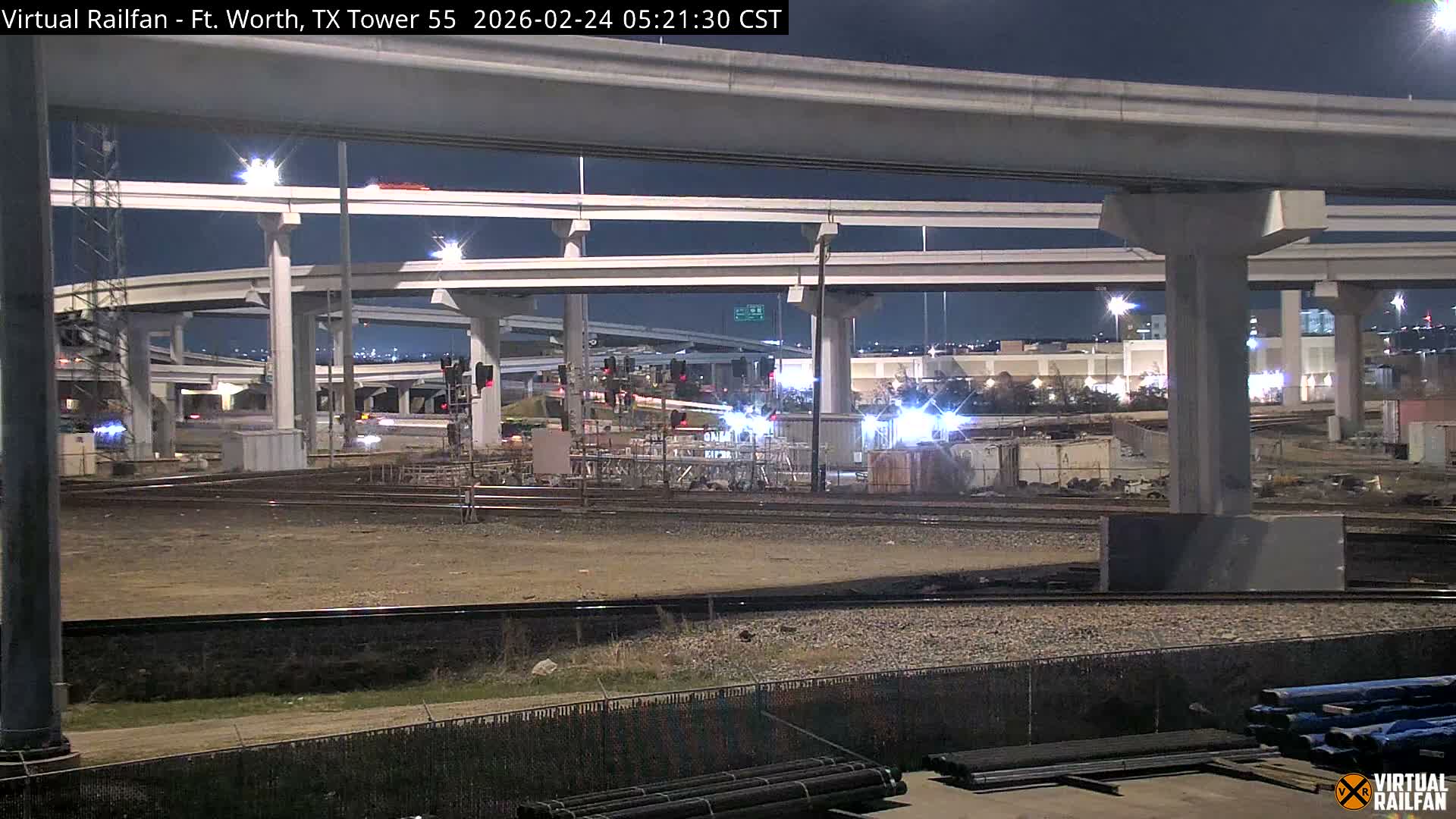Fort Worth/Tower 55 Diamond Railroad Crossing Live Cam - Forth Worth, Tarrant ,Texas, USA 