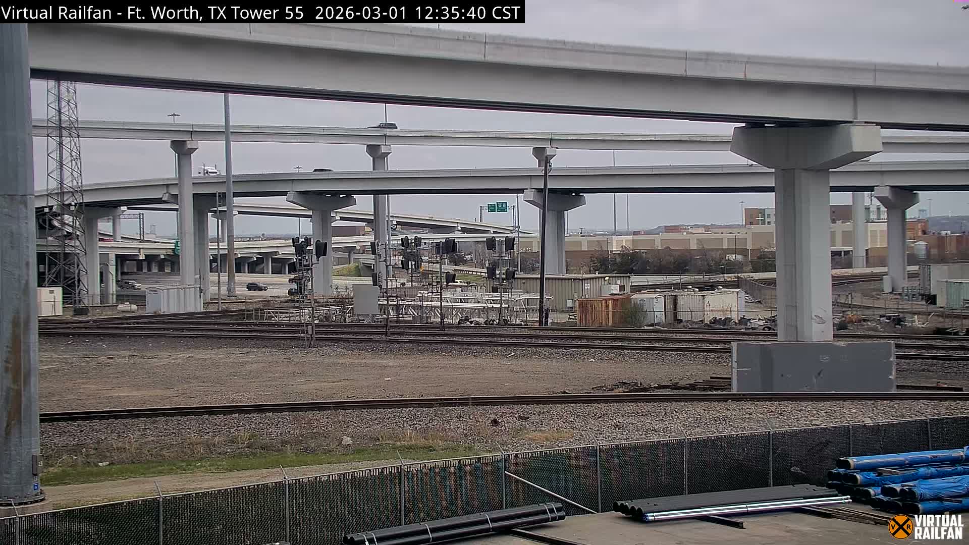 Fort Worth/Tower 55 Diamond Railroad Crossing Live Cam - Forth Worth, Tarrant ,Texas, USA 