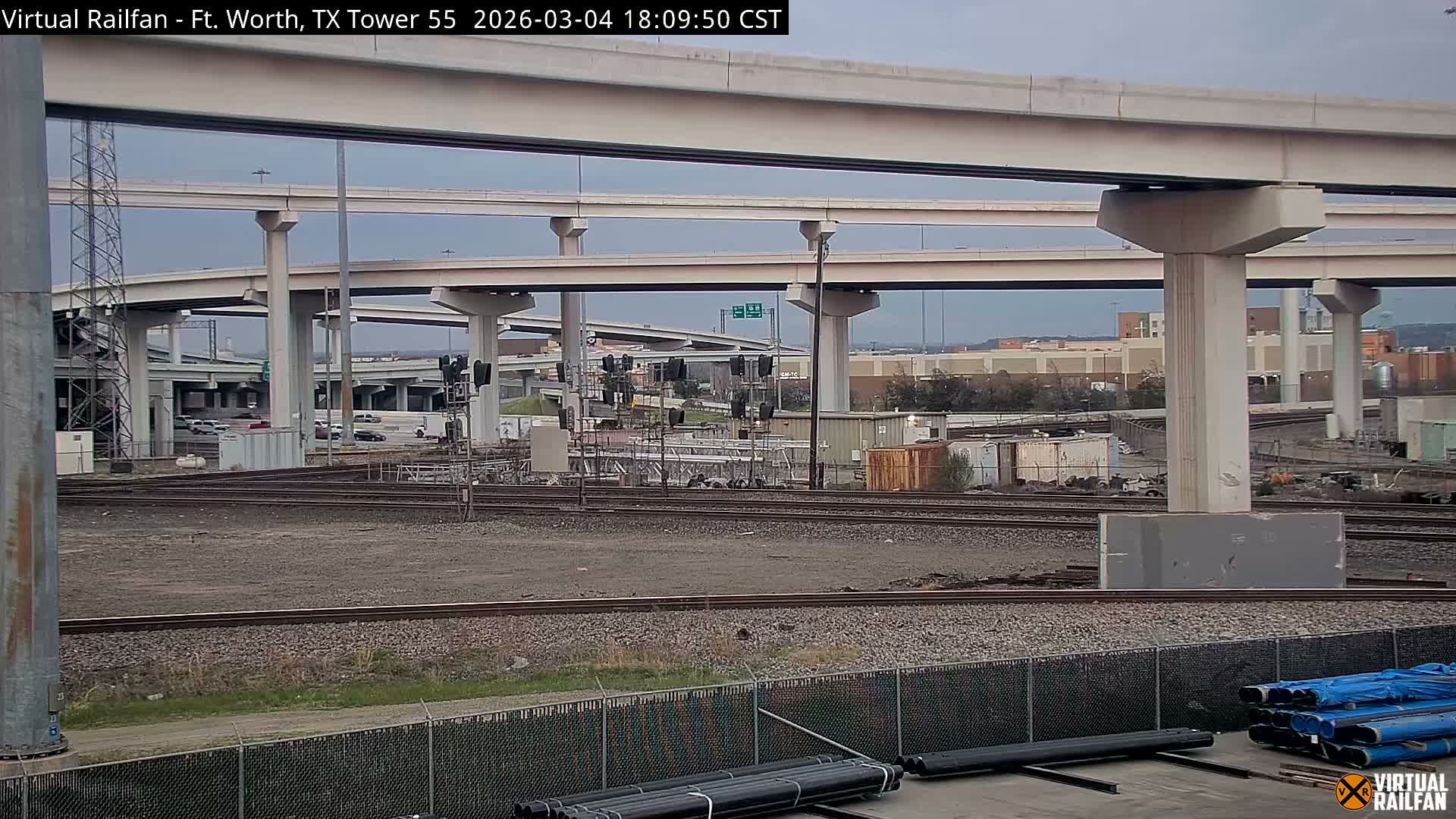 Fort Worth/Tower 55 Diamond Railroad Crossing Live Cam - Forth Worth, Tarrant ,Texas, USA 