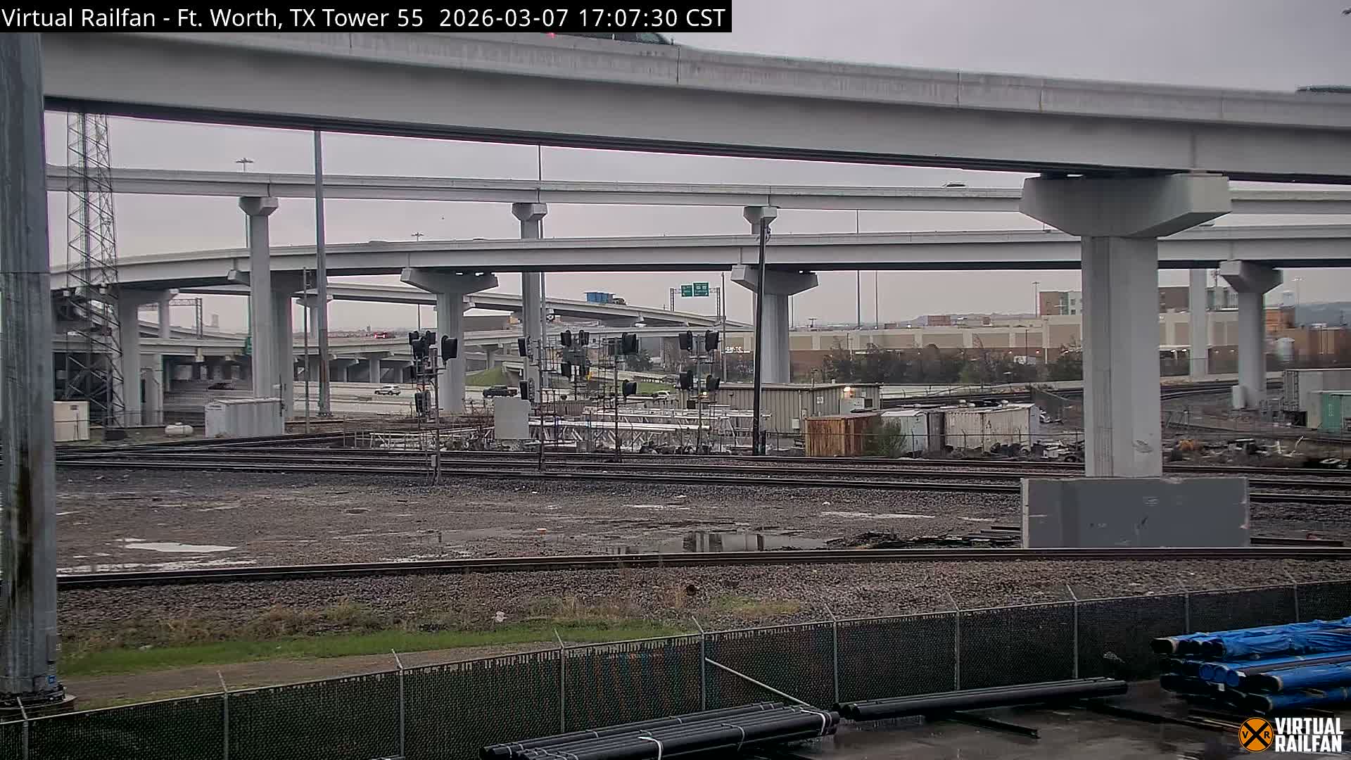 Fort Worth/Tower 55 Diamond Railroad Crossing Live Cam - Forth Worth, Tarrant ,Texas, USA 